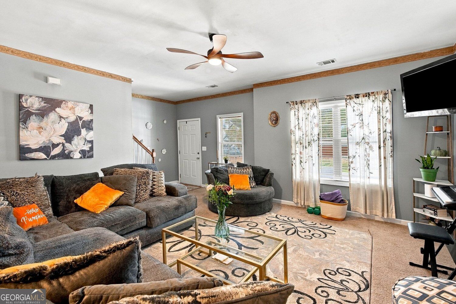 299 Venture Path Property Photo 5