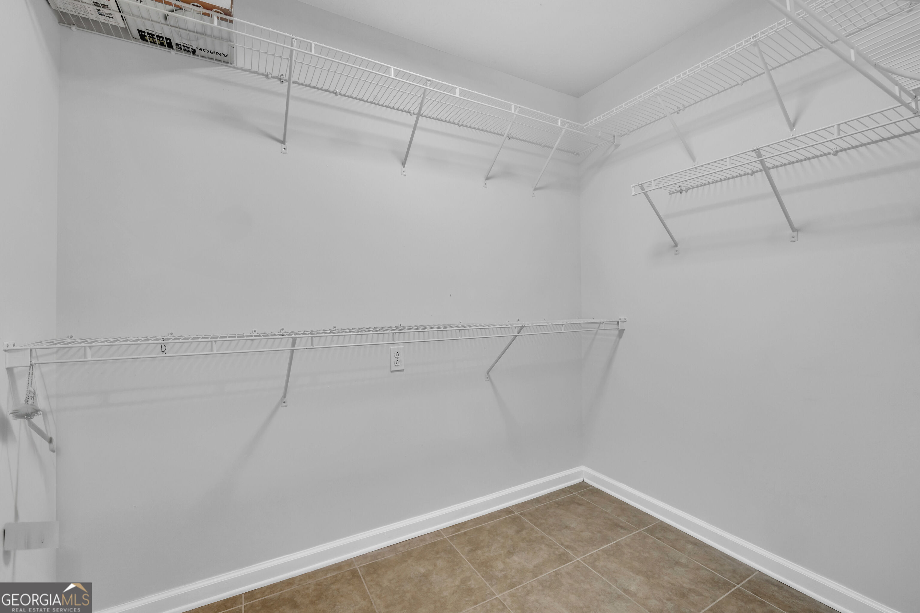 530 Greenfield Drive Property Photo 10