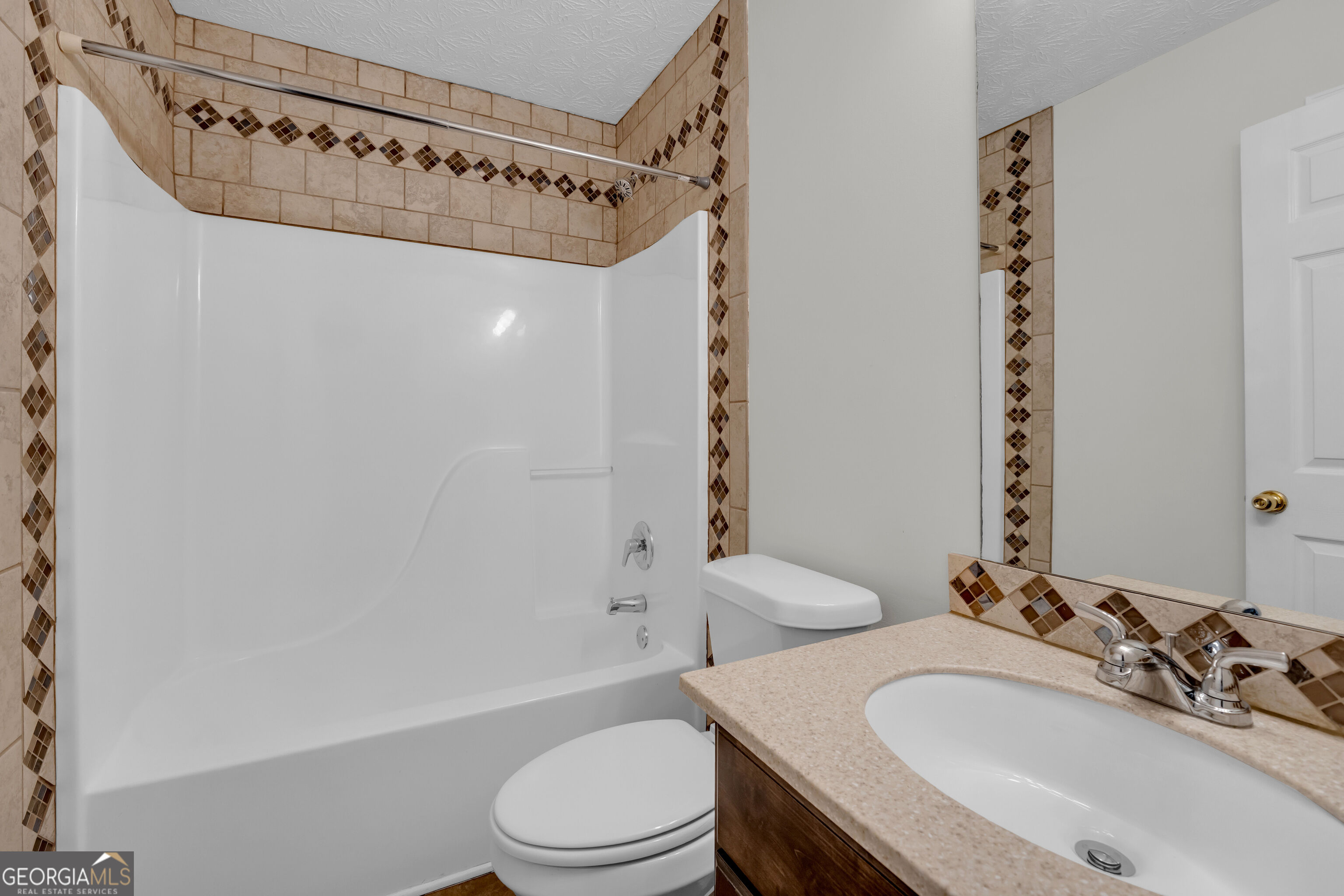 530 Greenfield Drive Property Photo 14
