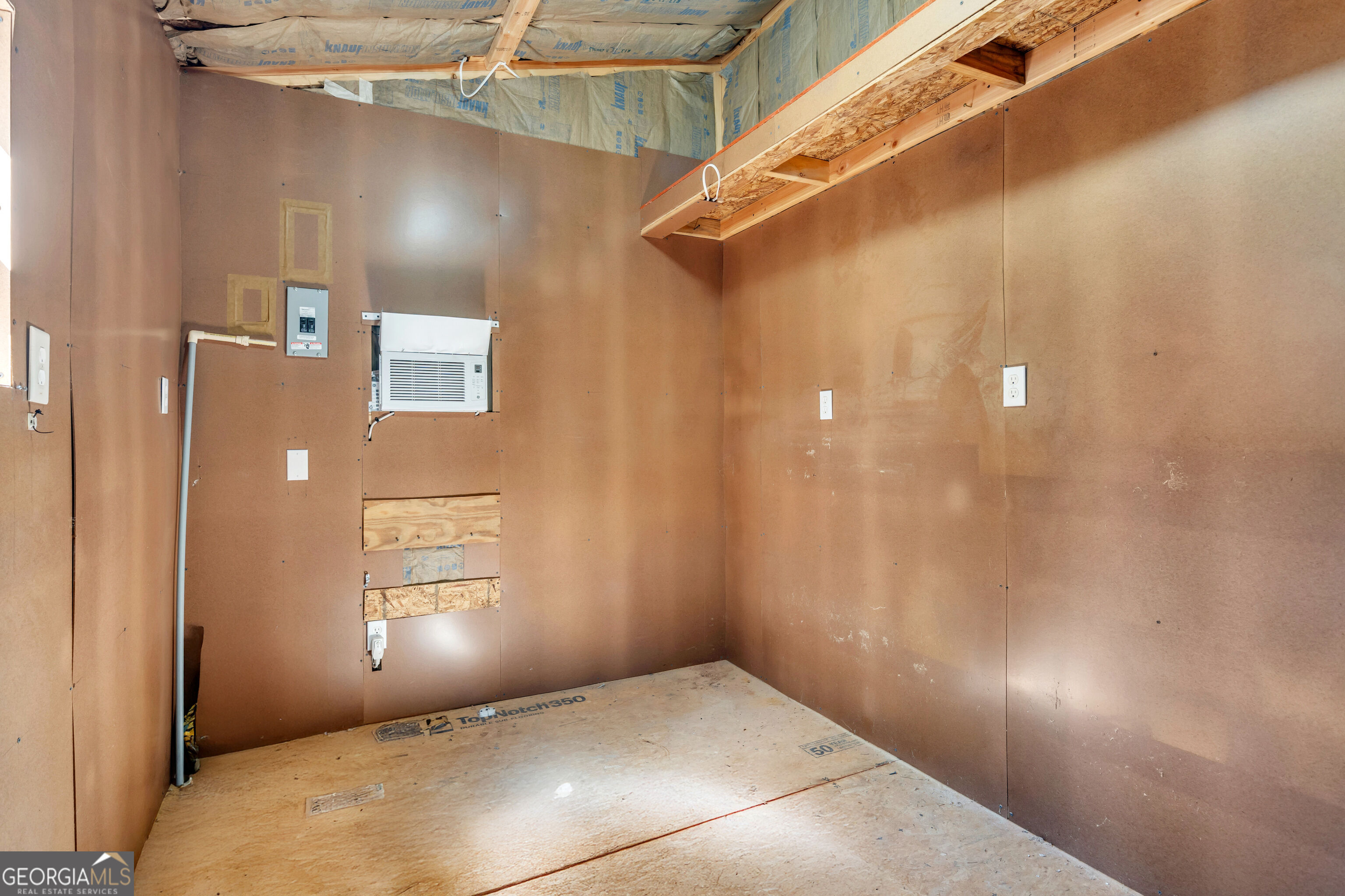 530 Greenfield Drive Property Photo 19