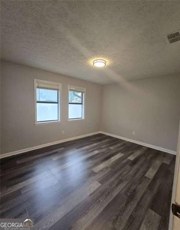 271 E Wright Street Property Photo 8