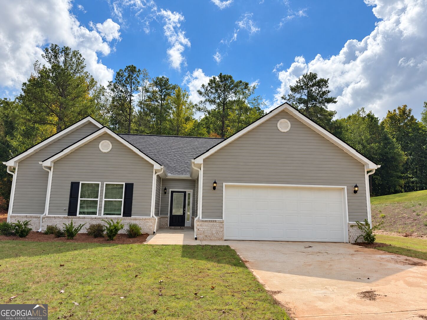 4472 Rivercliffs Way Property Photo 1