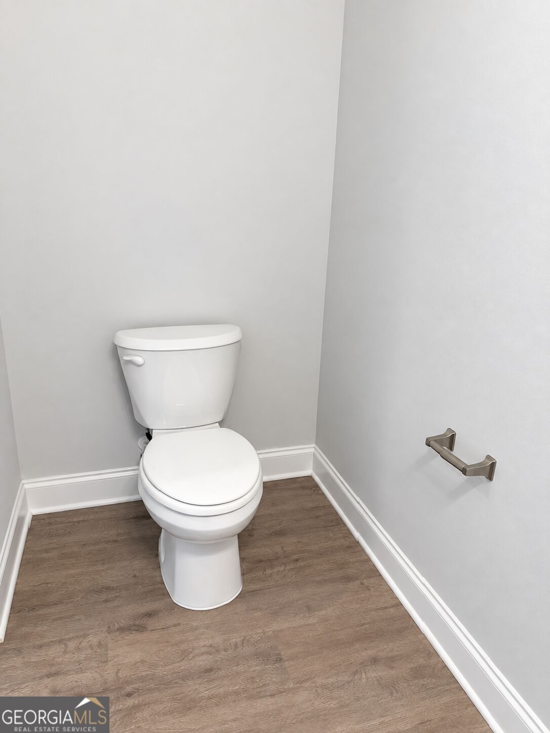 4472 Rivercliffs Way Property Photo 4
