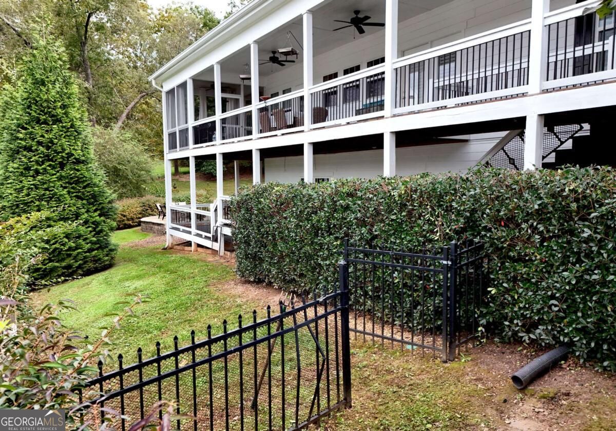 41 Hall Street Property Photo 11