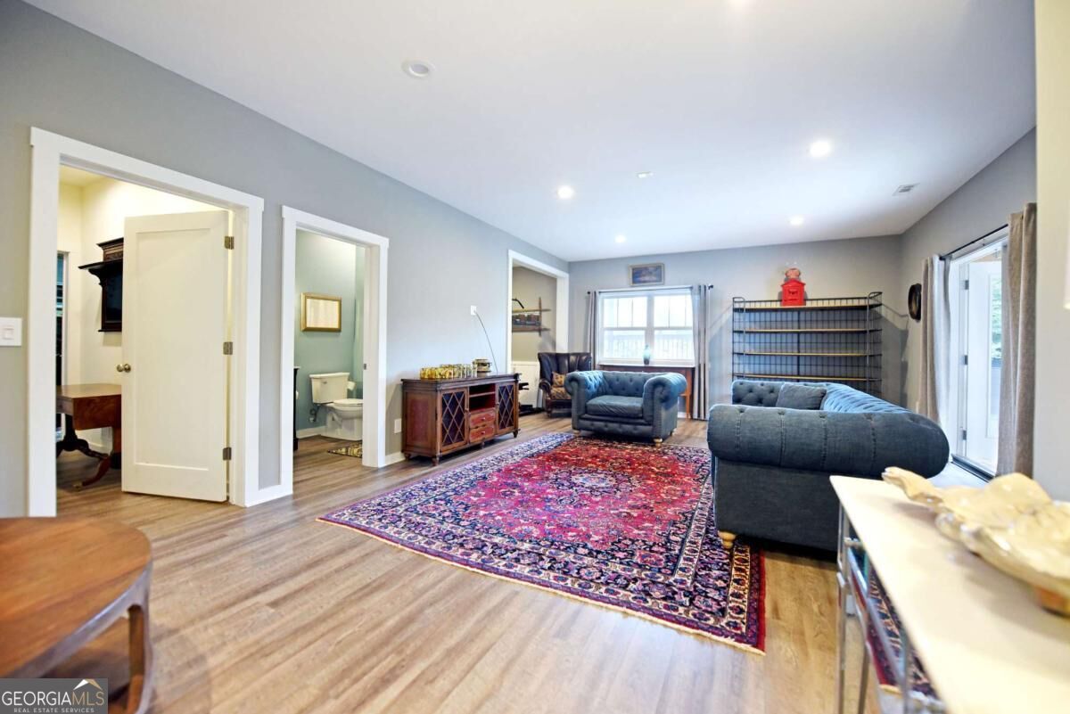 41 Hall Street Property Photo 51
