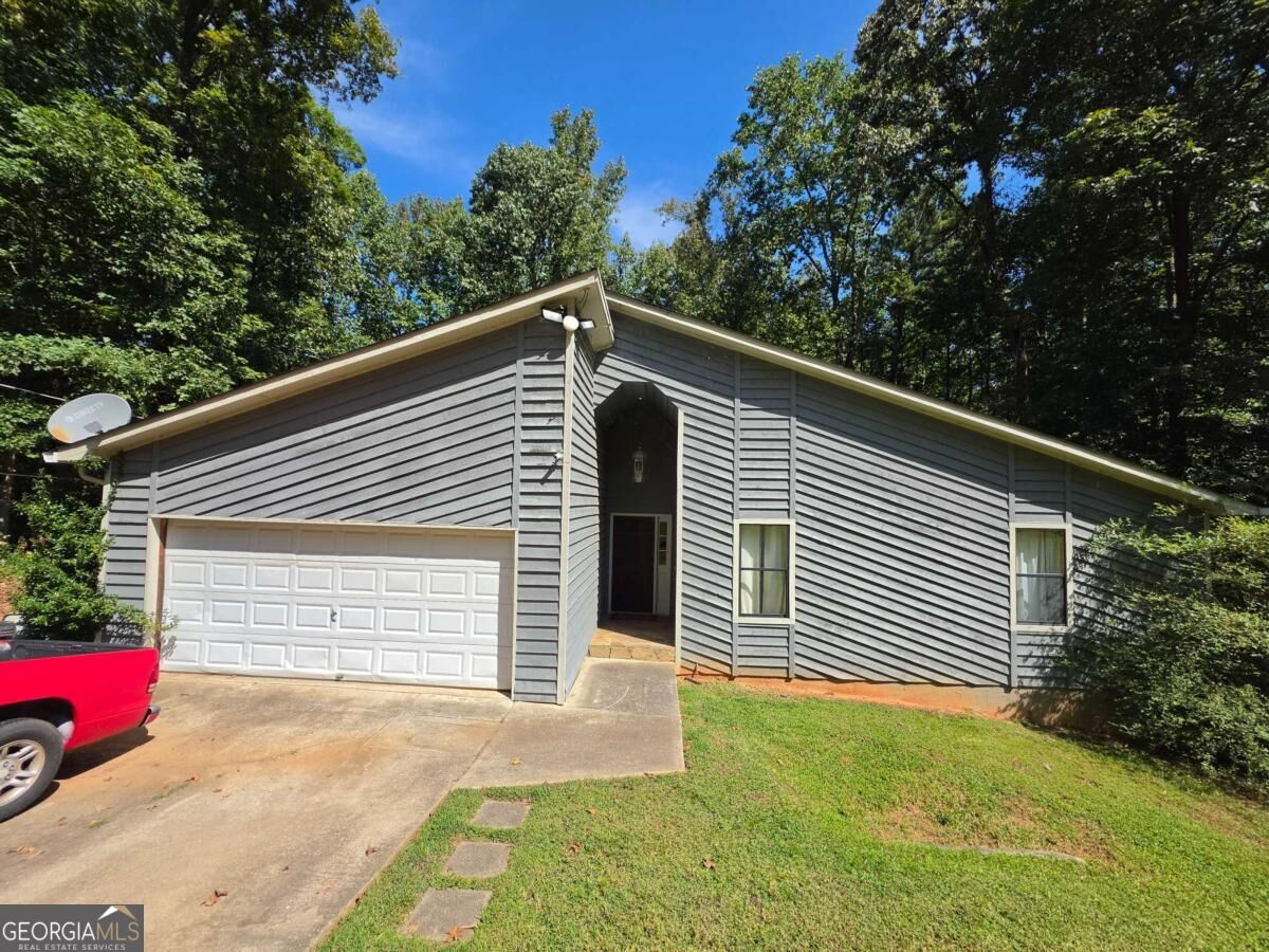 4171 Autumn Lake Drive Property Photo 1