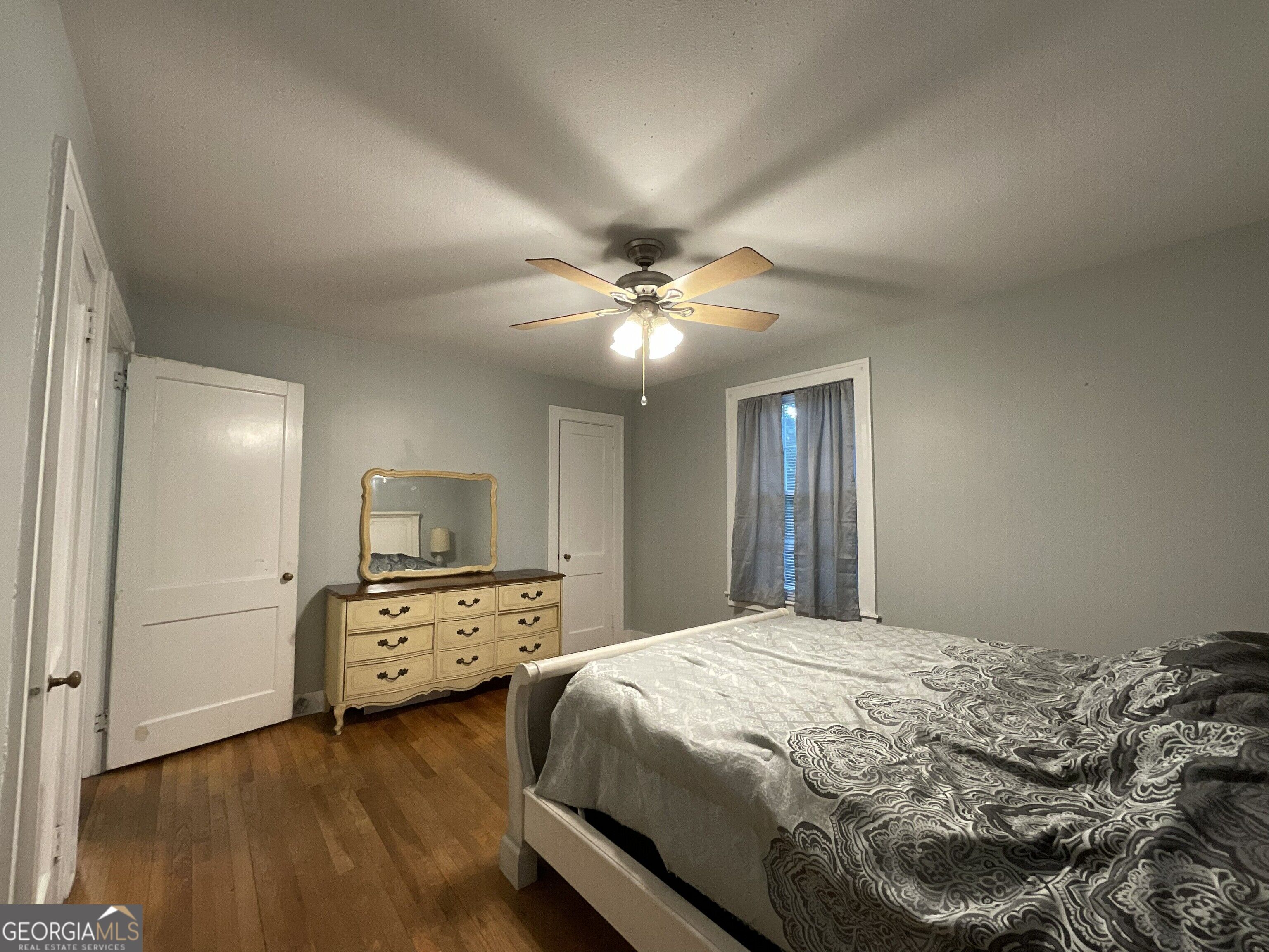 430 W Buford Road Property Photo 16