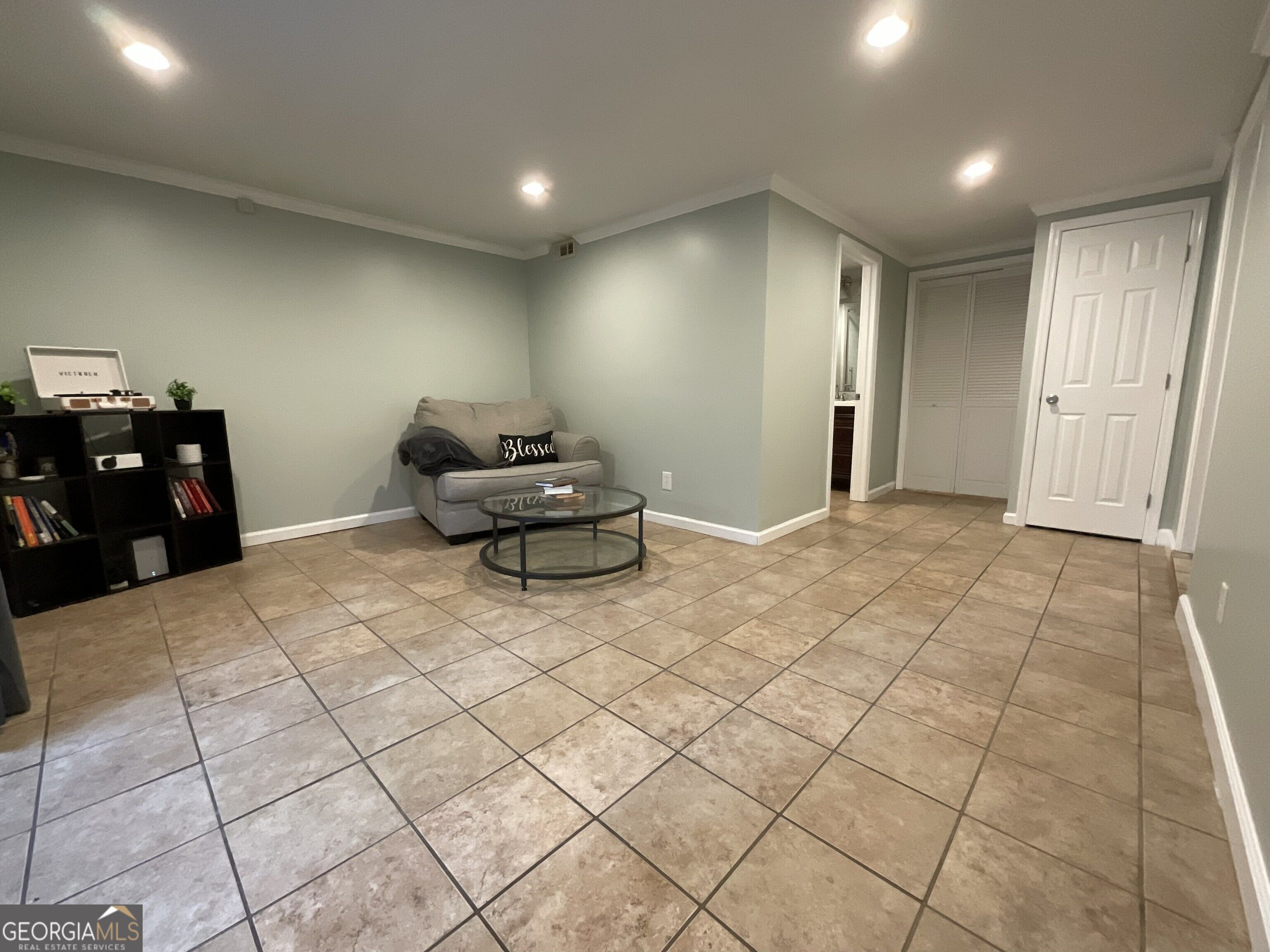 430 W Buford Road Property Photo 21