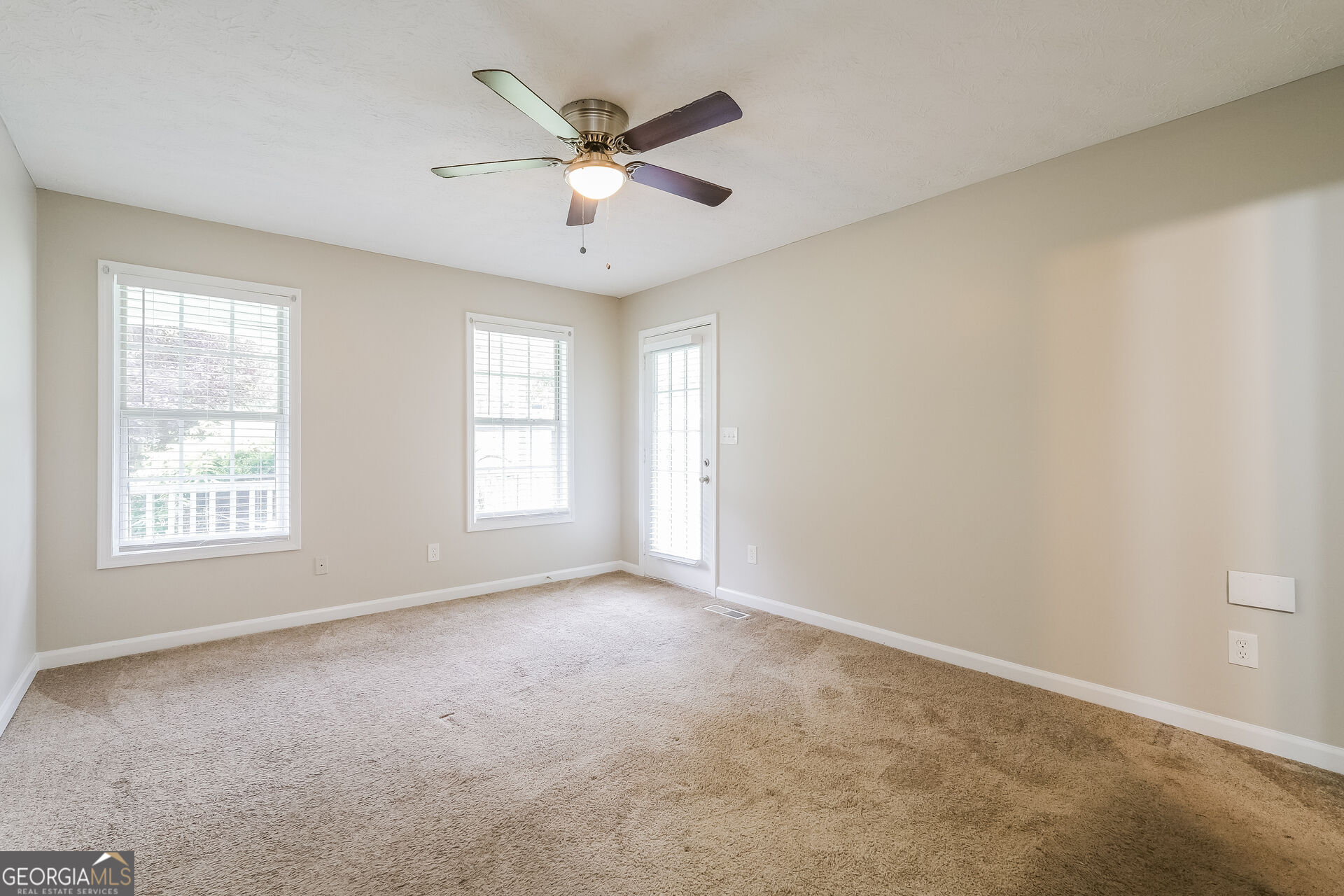 94 Cliff Court Property Photo 14