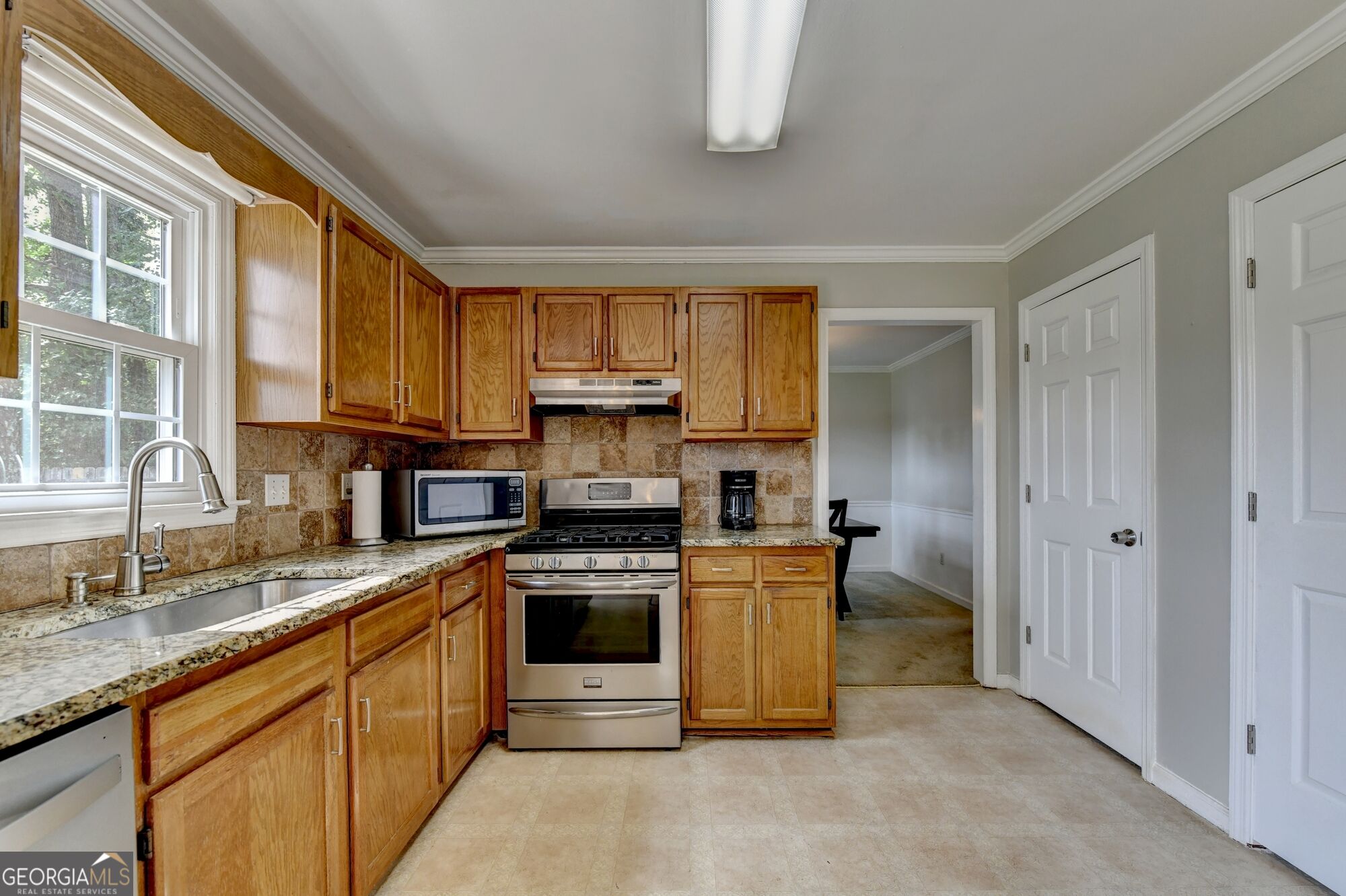 820 Meadowsong Circle Property Photo 8