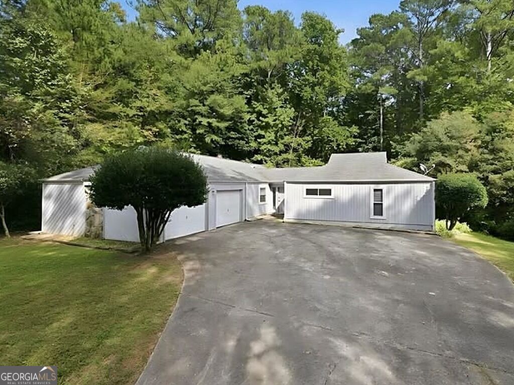 2920 Creek Park Drive Property Photo 1