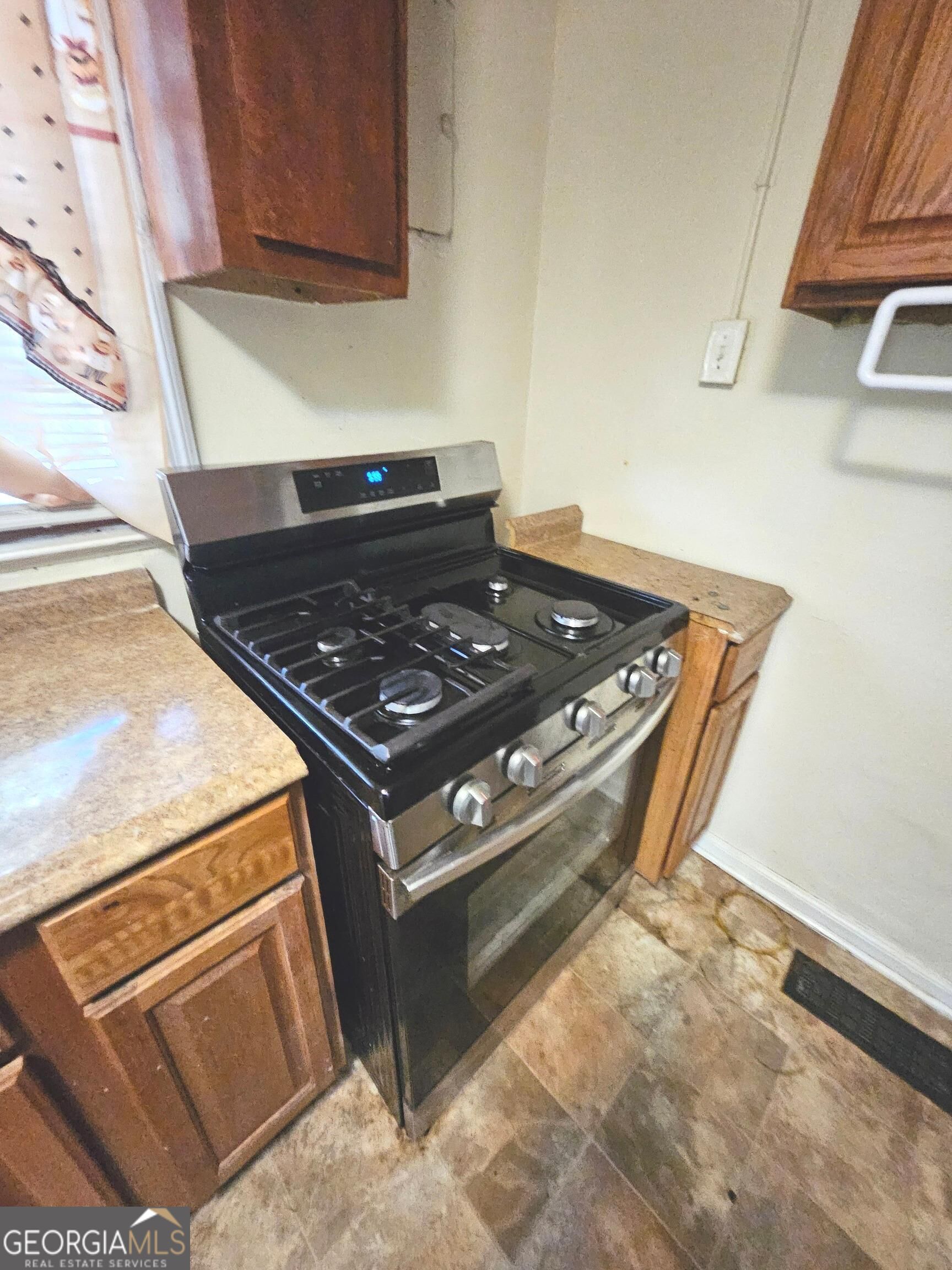 117 Lake Drive Property Photo 10