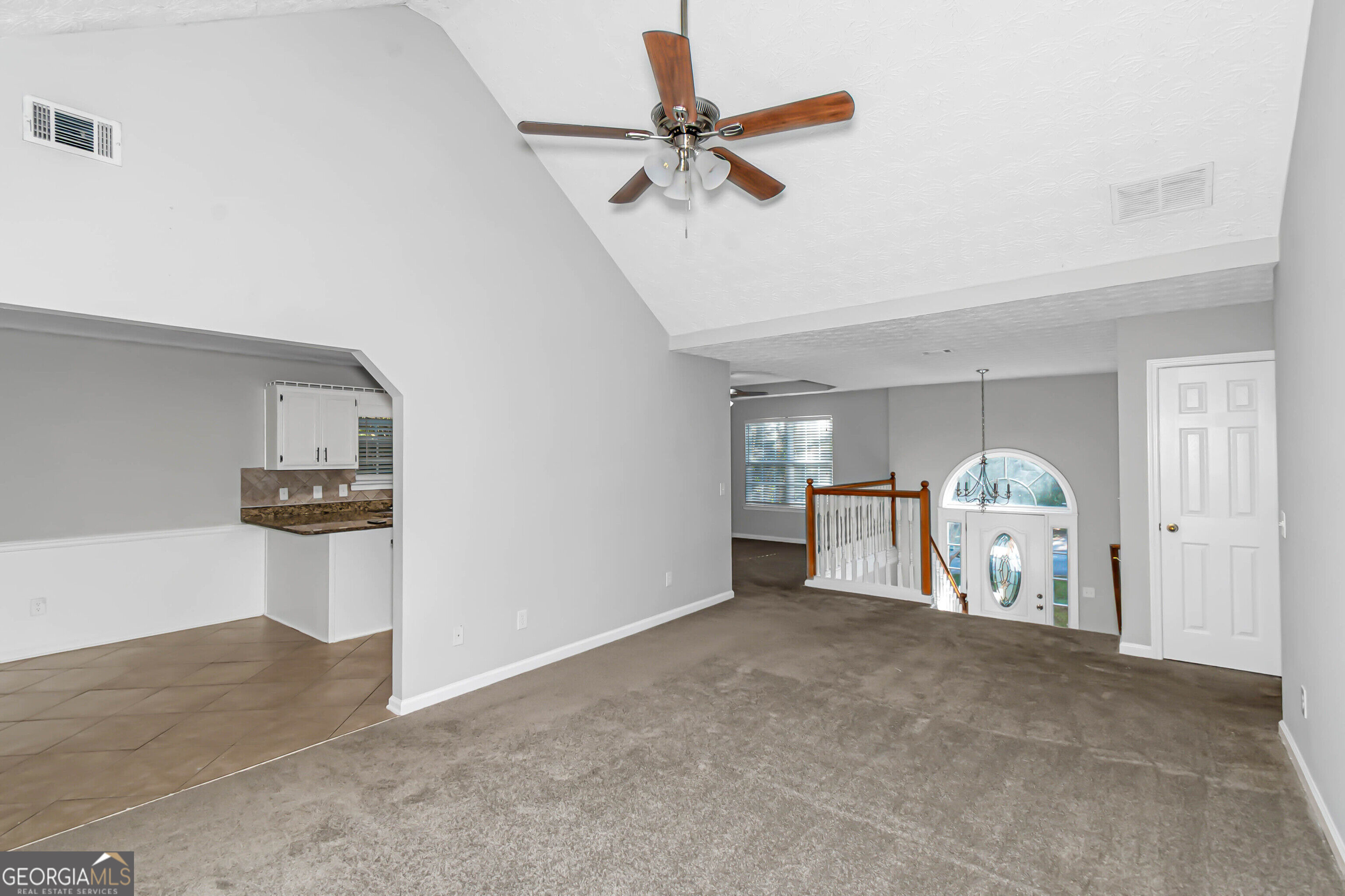 35 Almond Way Property Photo 4