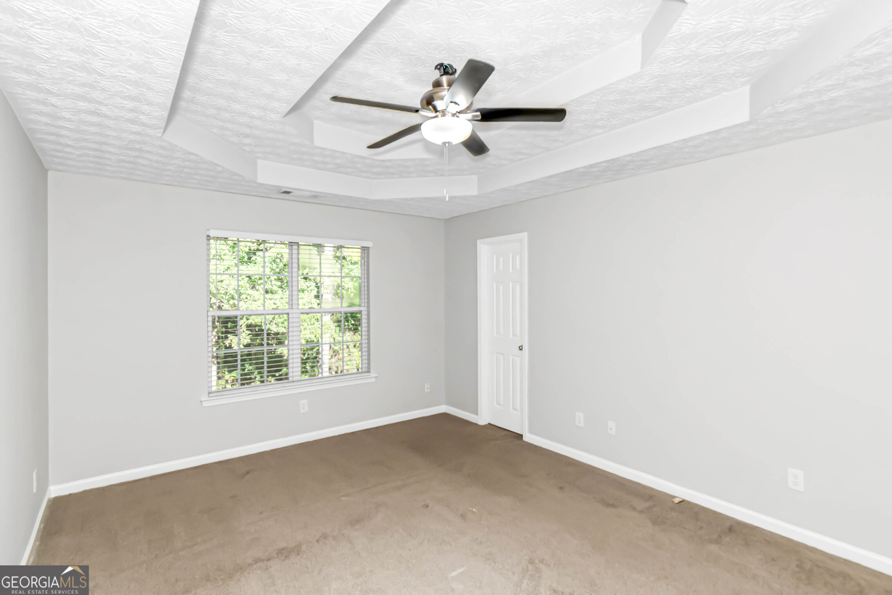 35 Almond Way Property Photo 17