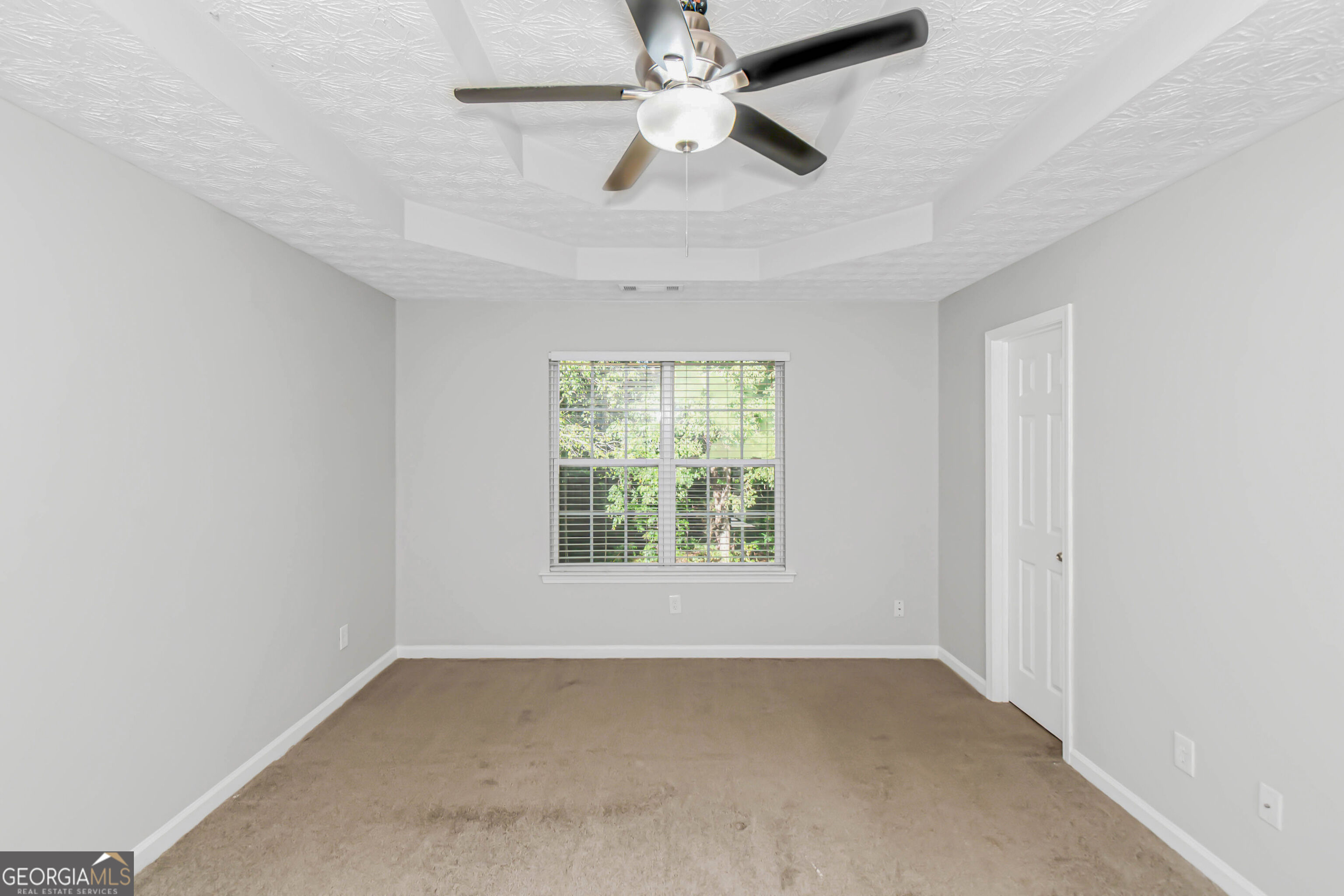 35 Almond Way Property Photo 18