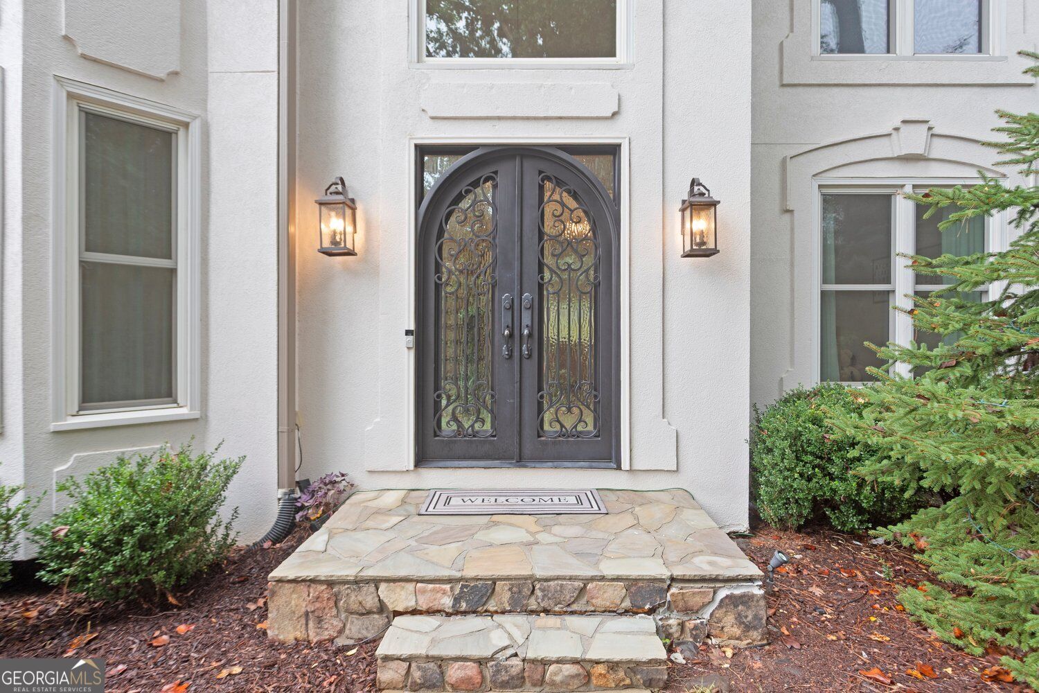 5582 Fallsbrook Trace Nw Property Photo 3