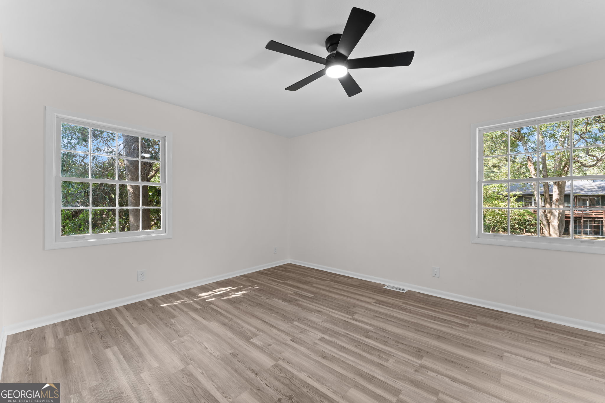 106 Woodridge Drive Property Photo 26