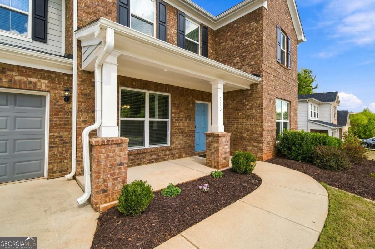 113 Himalaya Way Property Photo 2