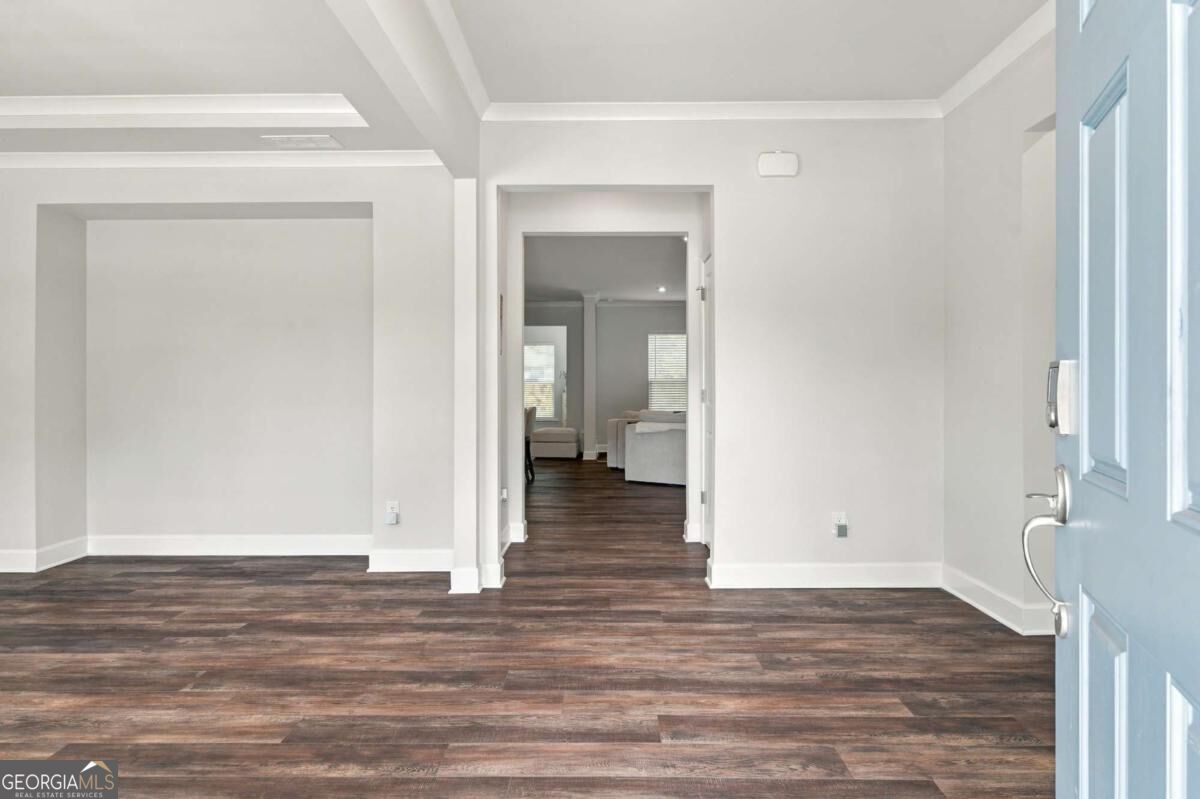 113 Himalaya Way Property Photo 4