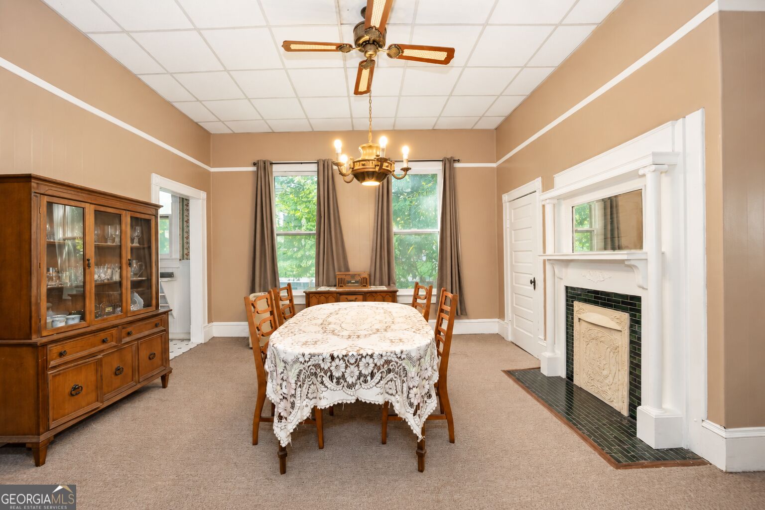 155 Forest Avenue Property Photo 5