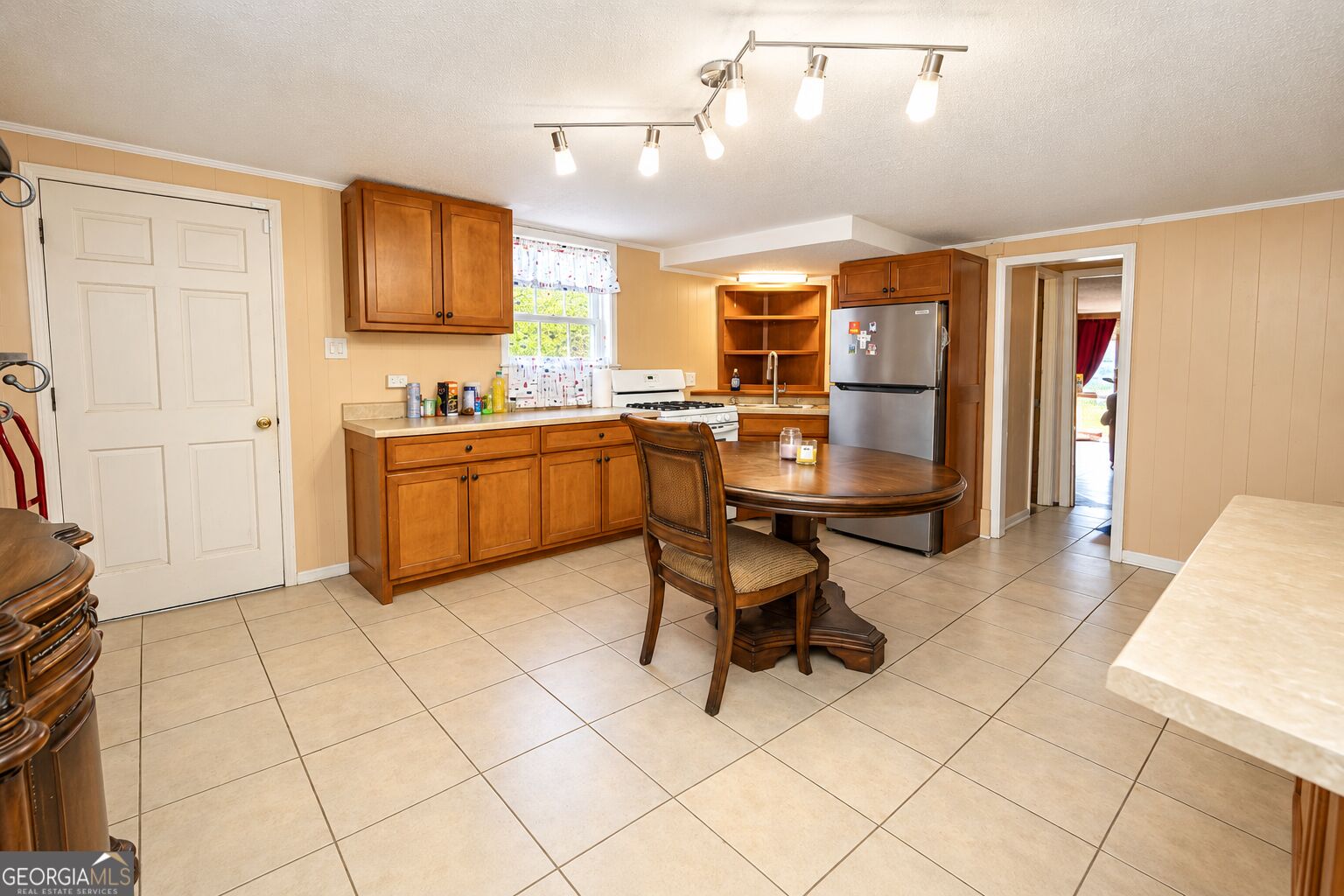 155 Forest Avenue Property Photo 17
