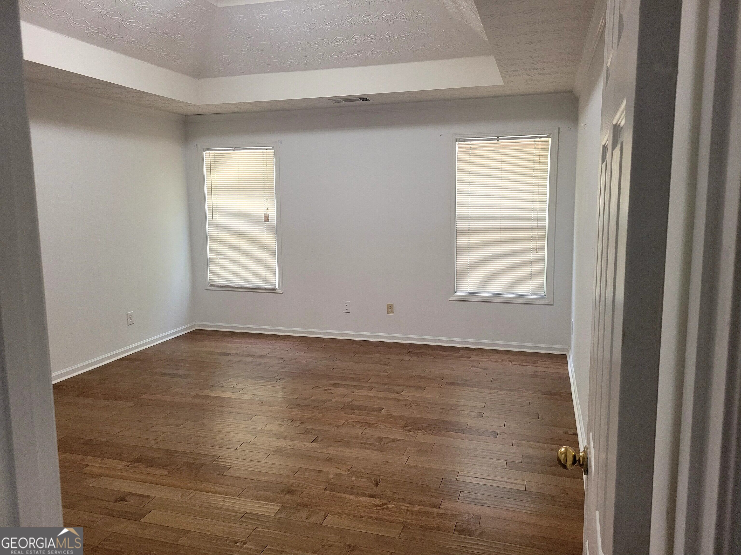 2360 Pettit Drive Ne Property Photo 15