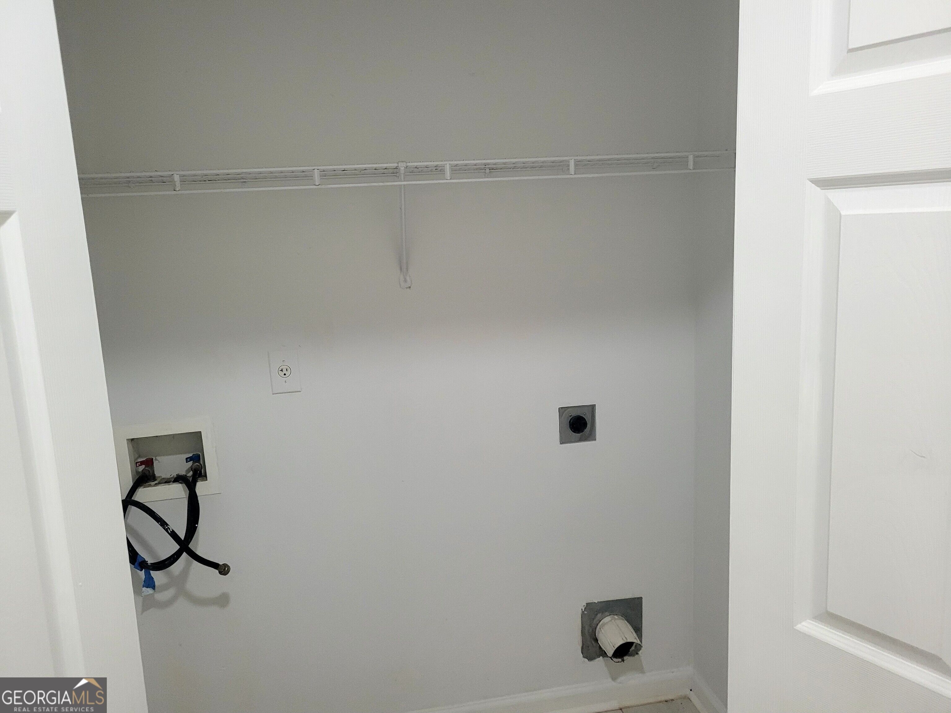 2360 Pettit Drive Ne Property Photo 22