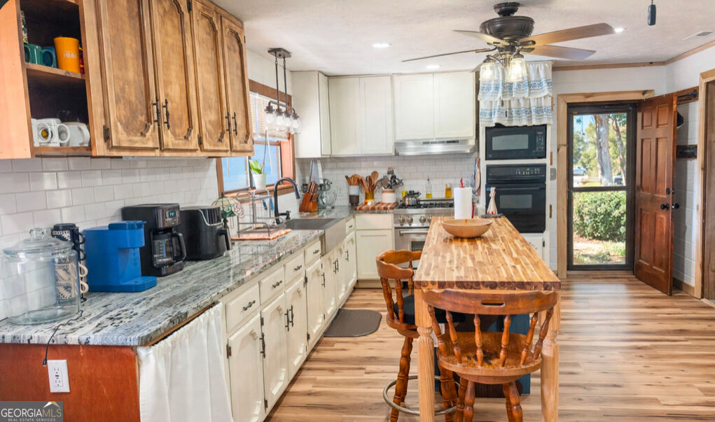 4065 Vigo Property Photo 6