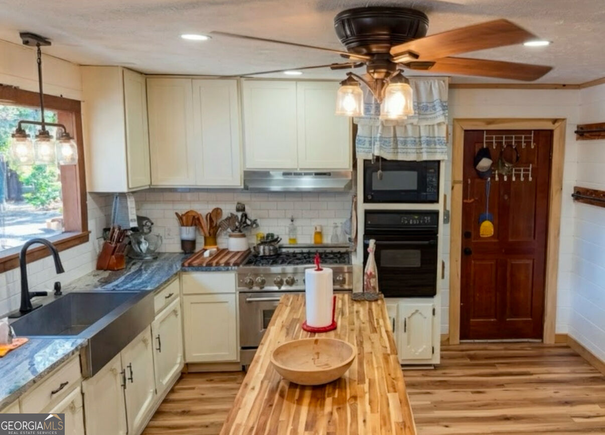 4065 Vigo Property Photo 8