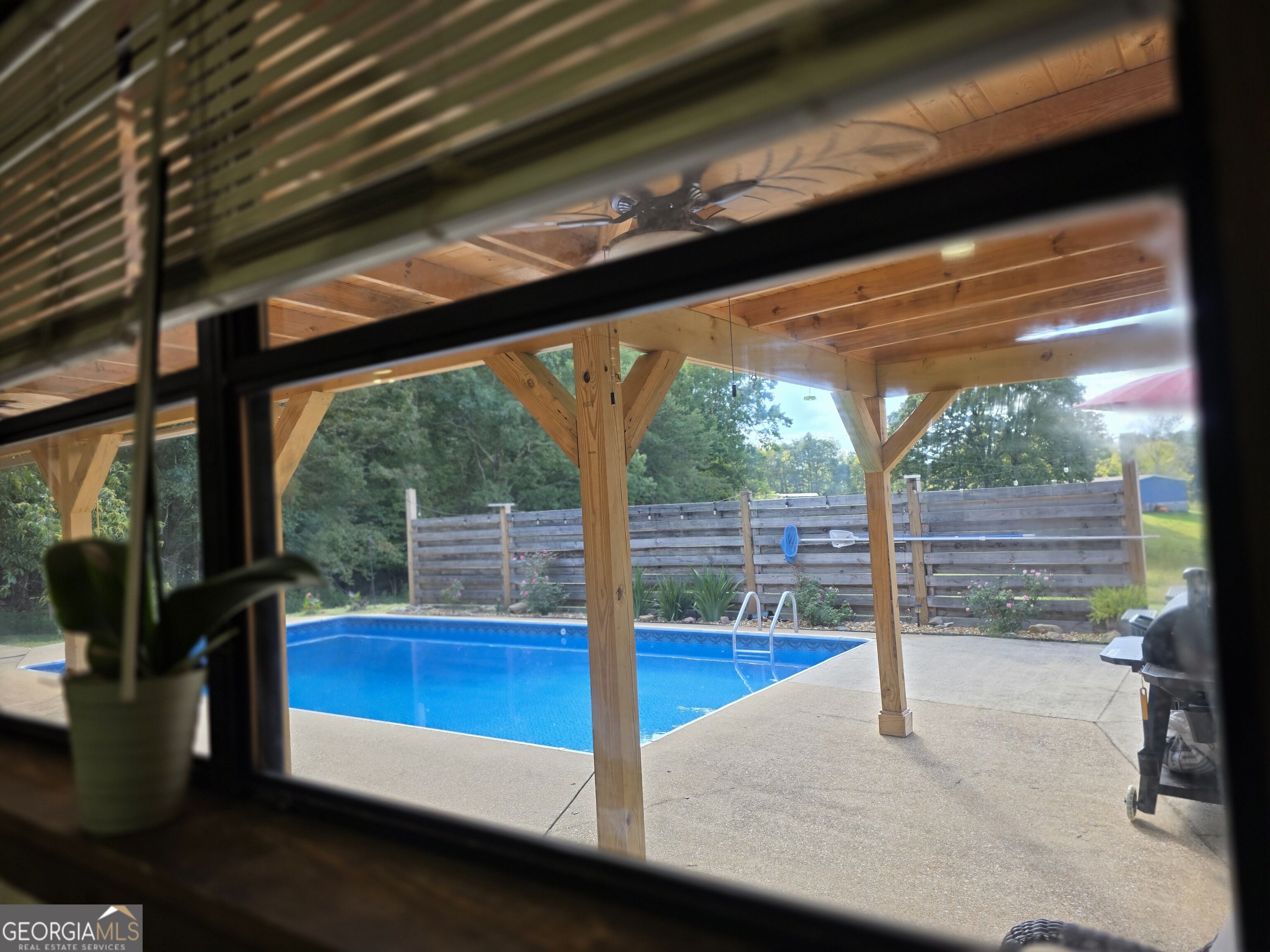 4065 Vigo Property Photo 11