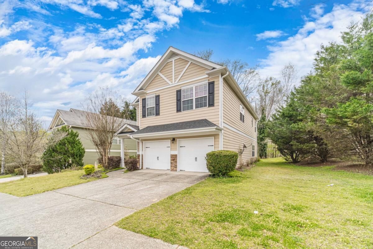 6503 Silk Tree Pointe Property Photo 3