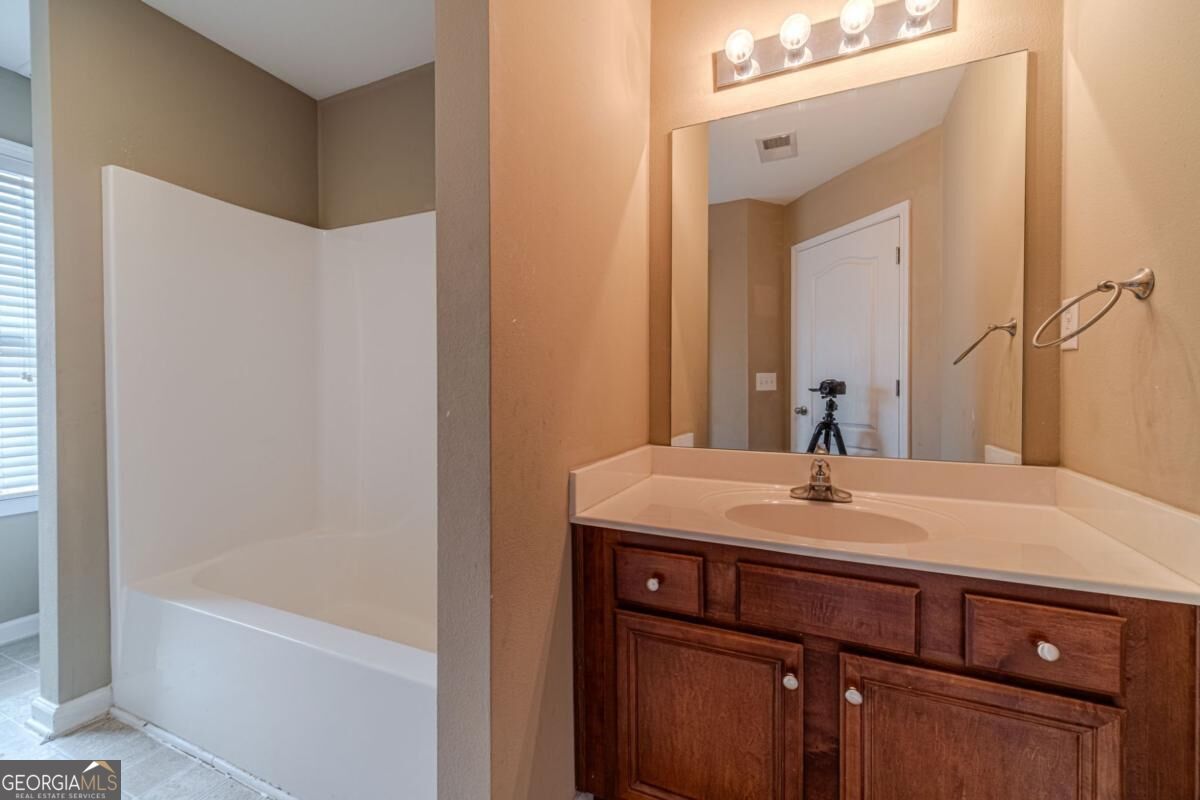 6503 Silk Tree Pointe Property Photo 25