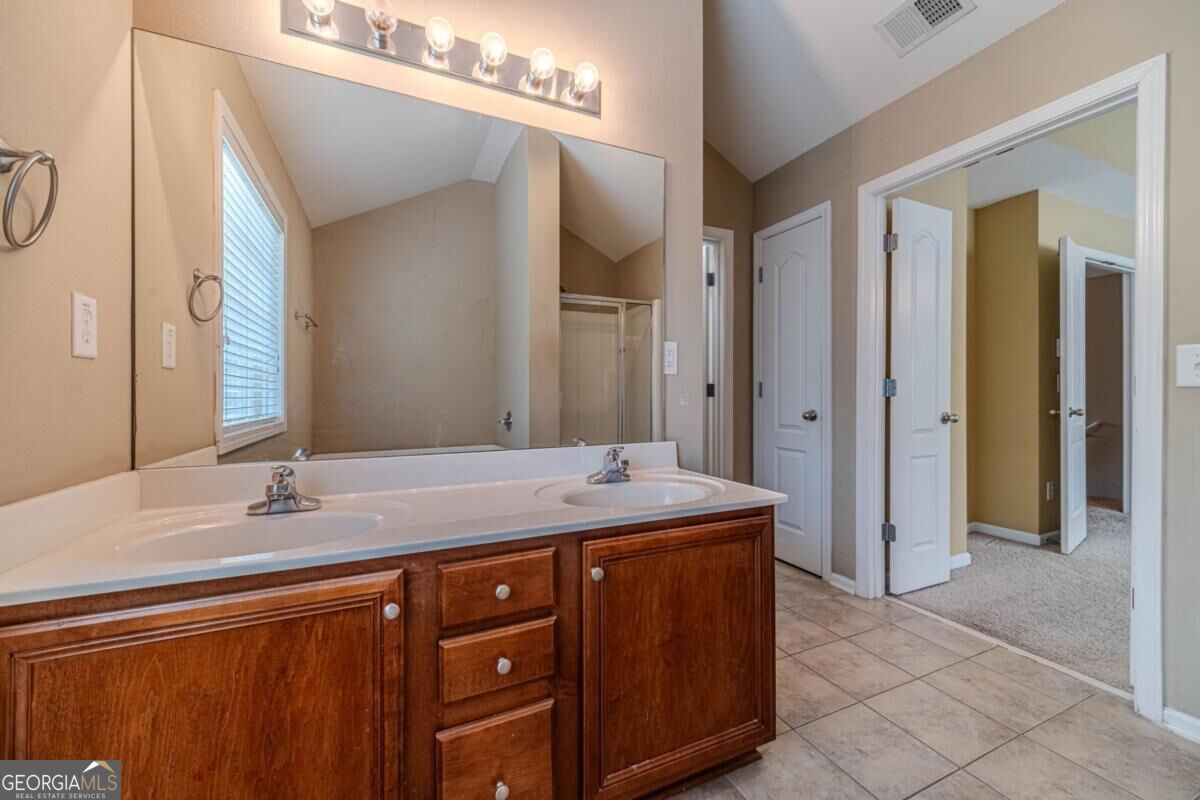 6503 Silk Tree Pointe Property Photo 39