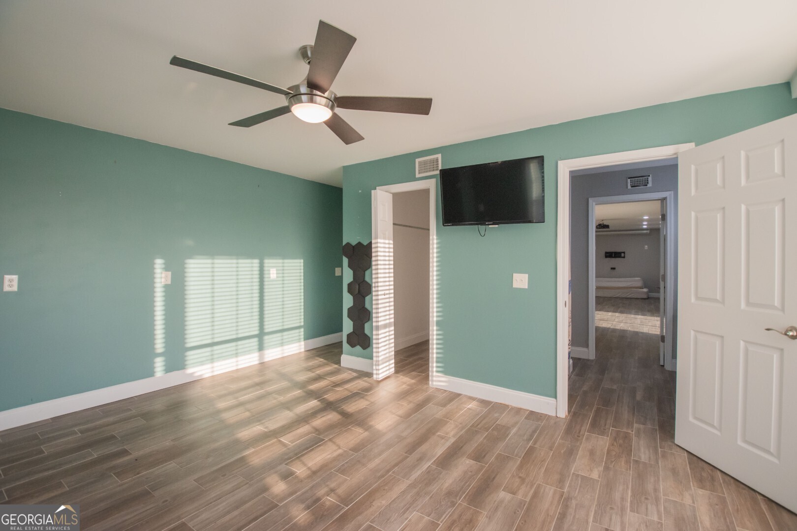 344 Alexanders Court Property Photo 18