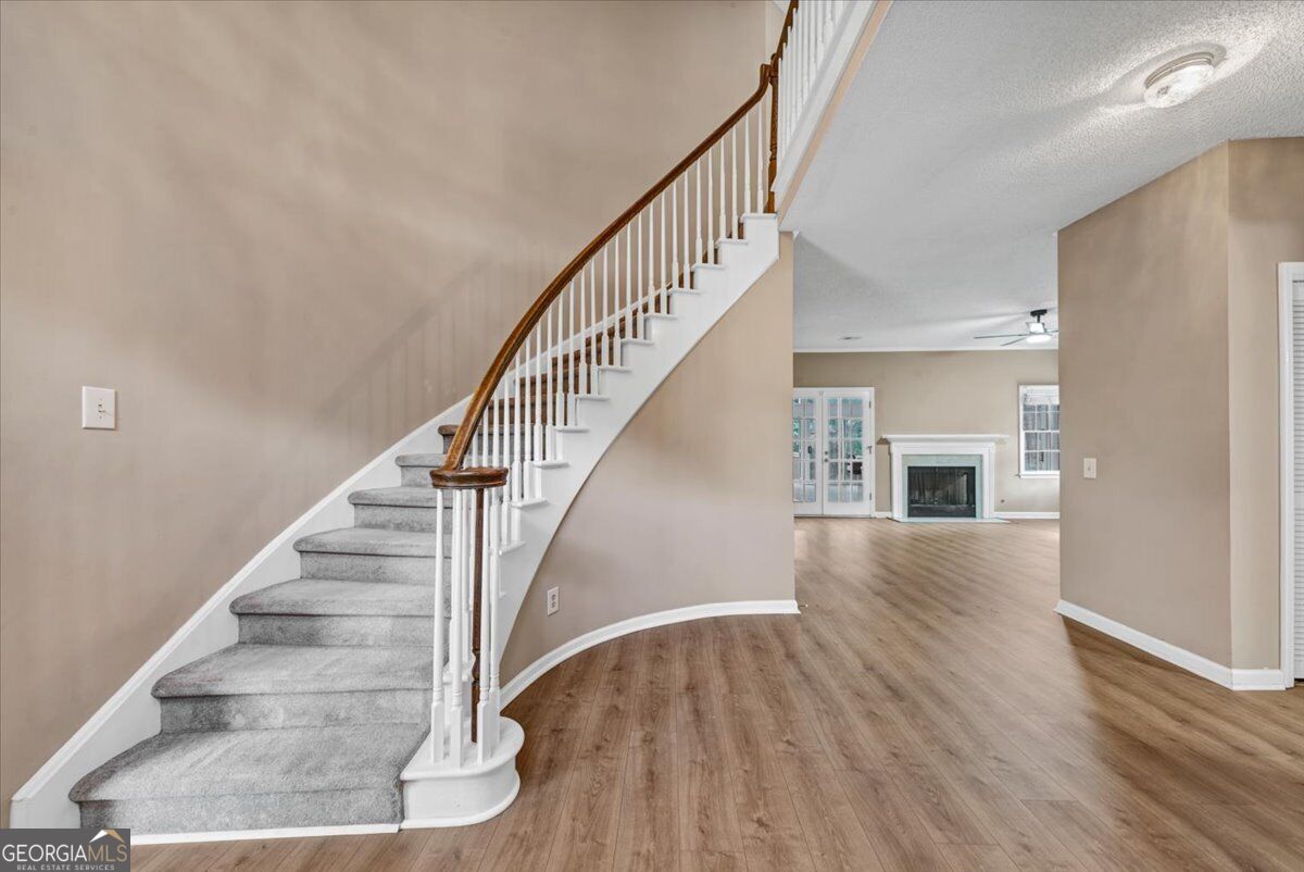 2374 Battle Forest Drive Sw Property Photo 9