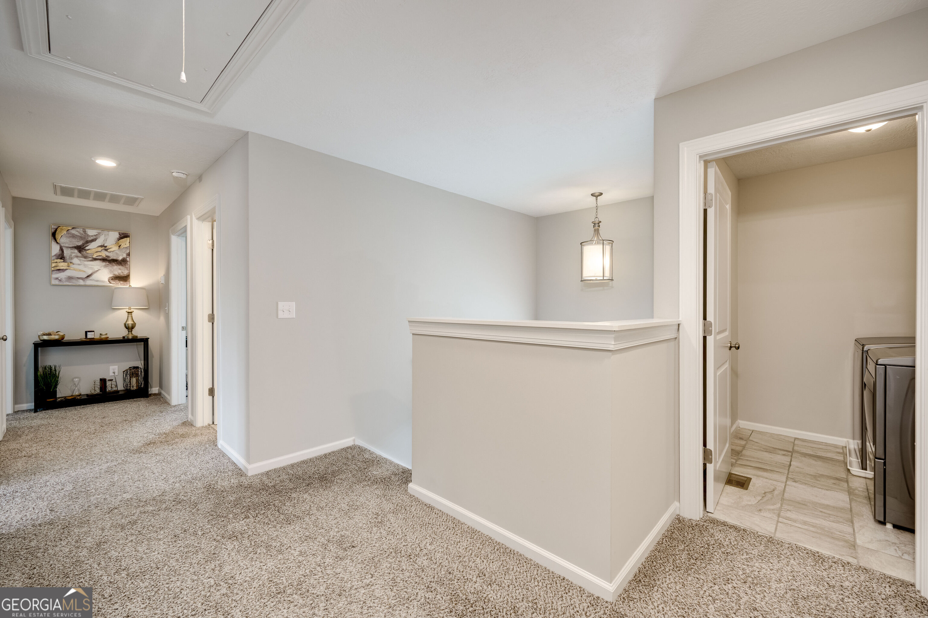 401 Longmeadow Drive Property Photo 18