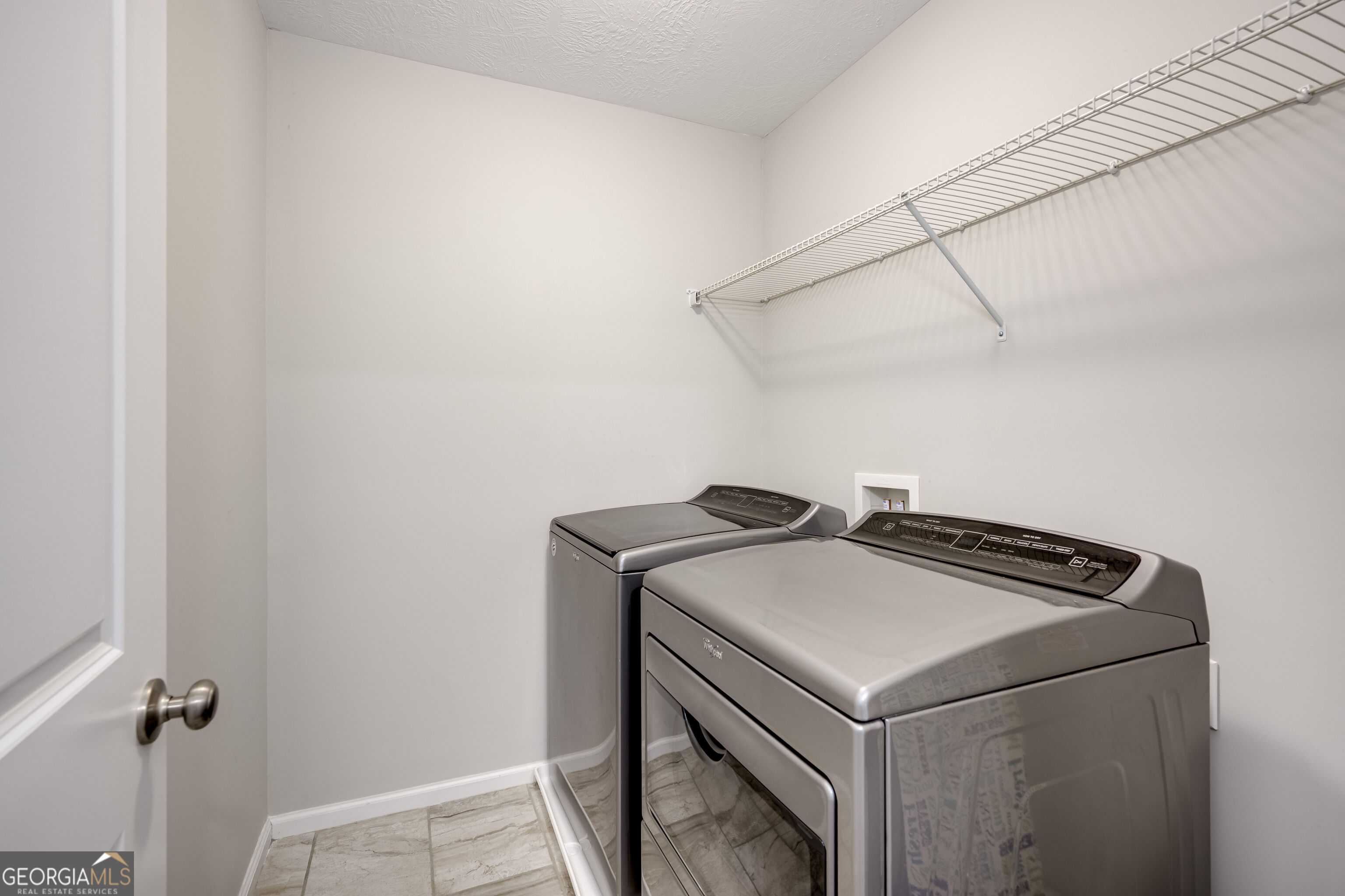 401 Longmeadow Drive Property Photo 32