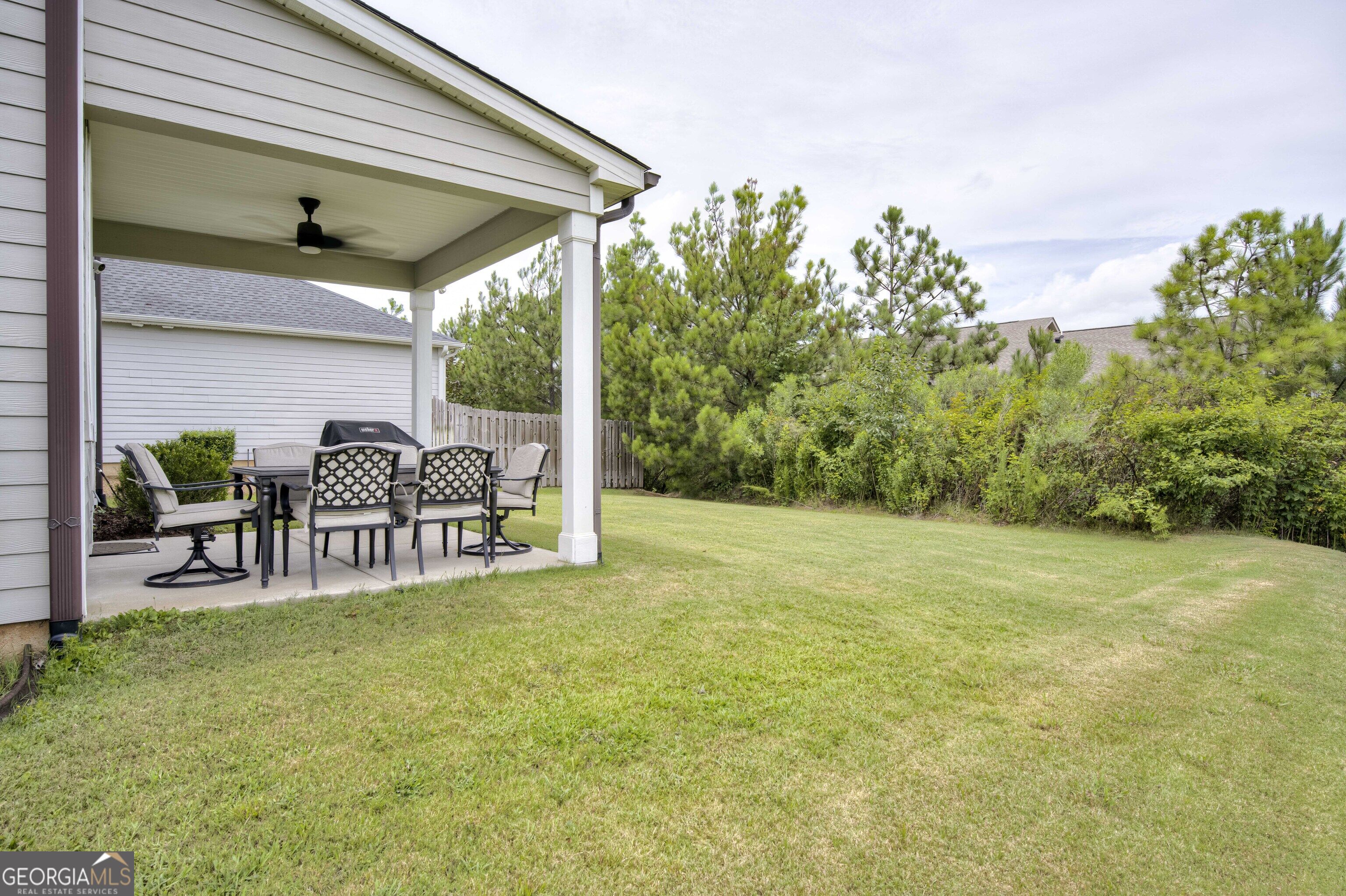 401 Longmeadow Drive Property Photo 34