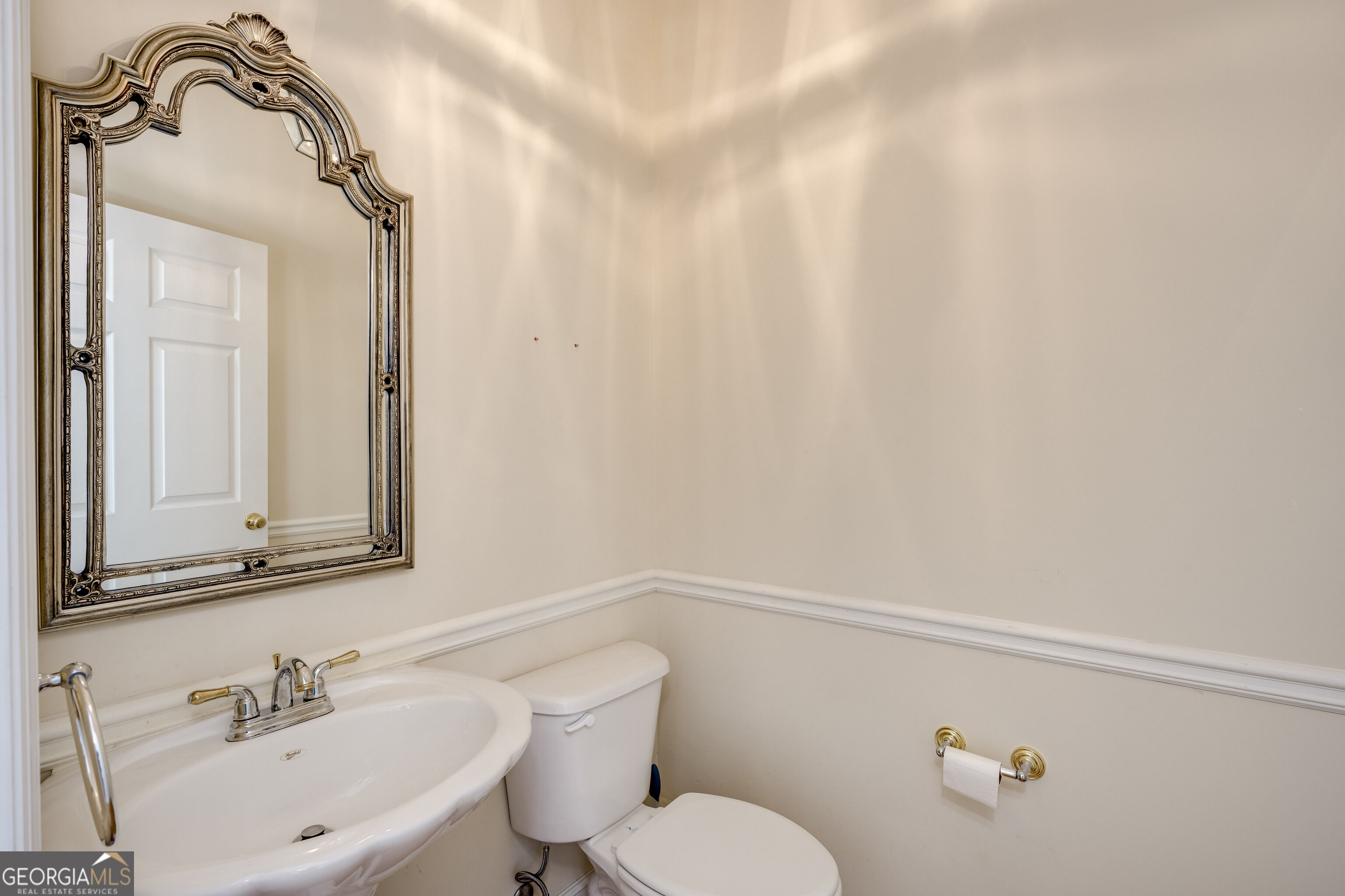 225 Water Oak Drive Property Photo 8