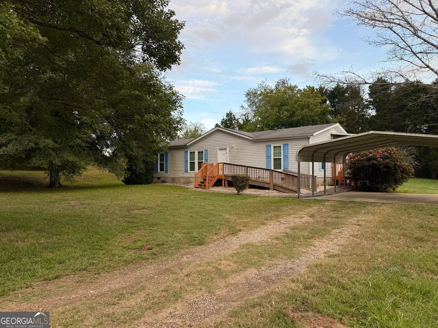 3015 Tommy Dillard Road Property Photo 3