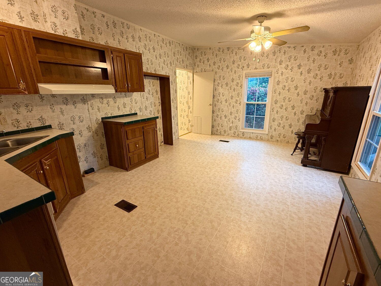3015 Tommy Dillard Road Property Photo 9