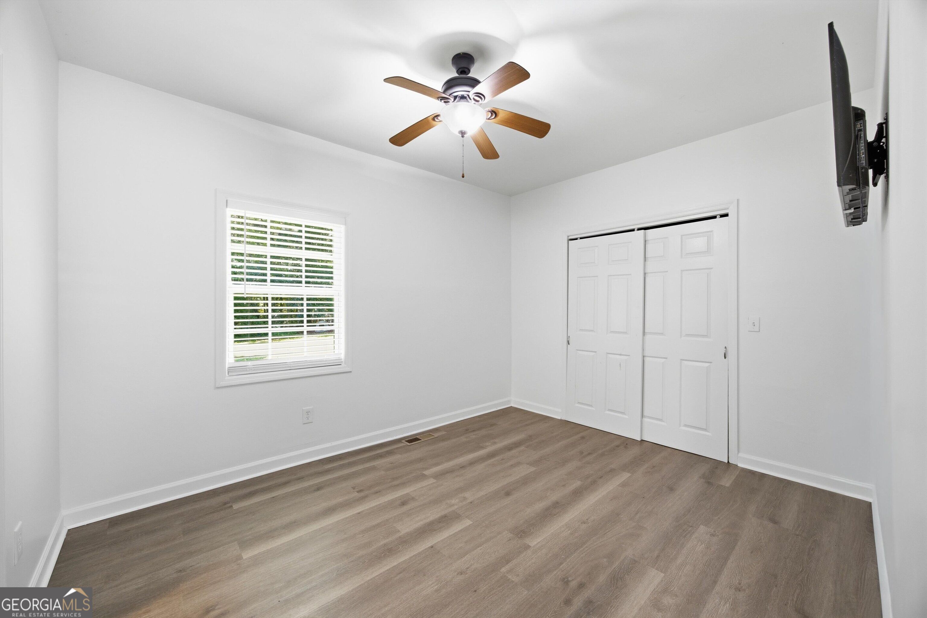 117 S Forest Road Property Photo 23