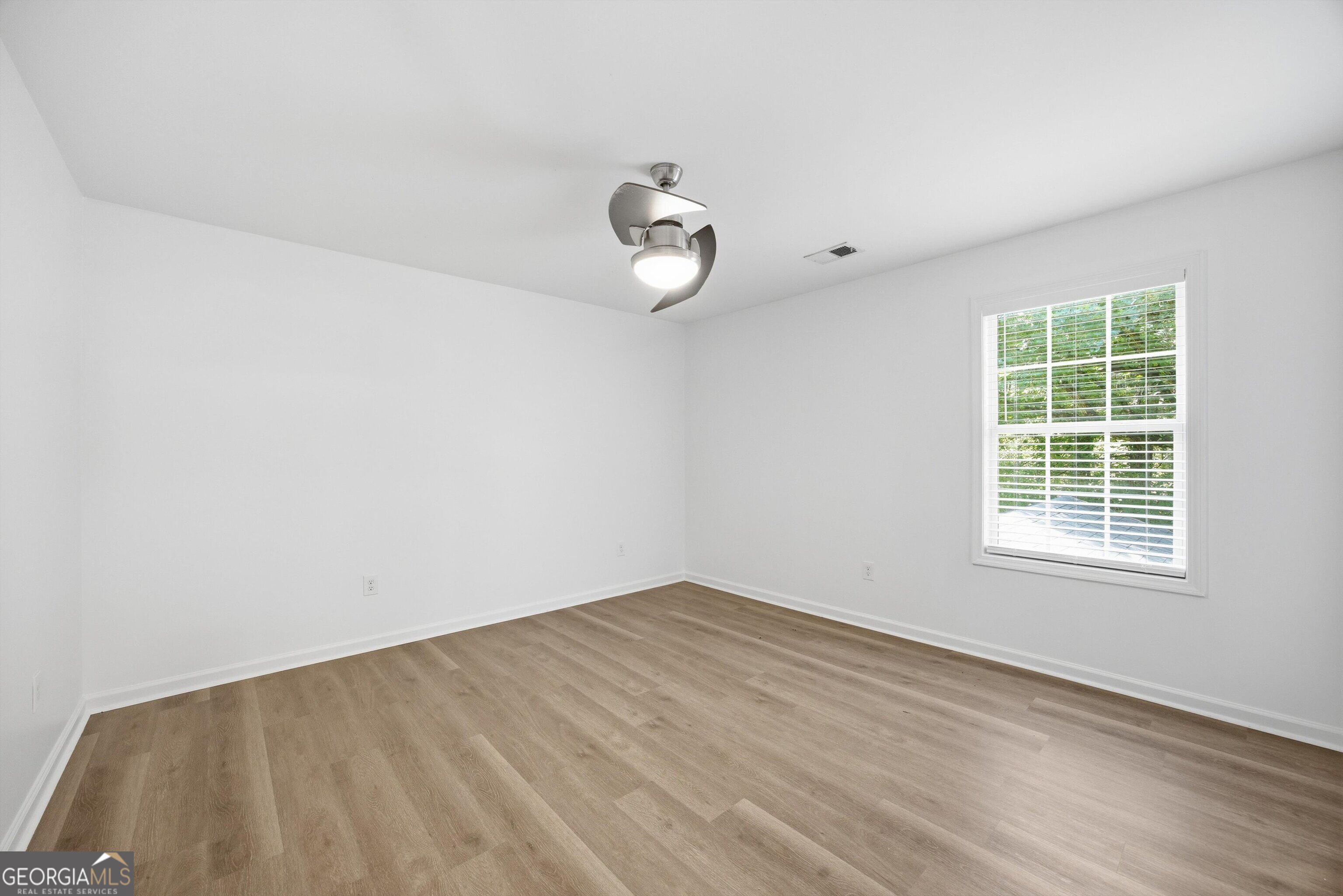 117 S Forest Road Property Photo 25