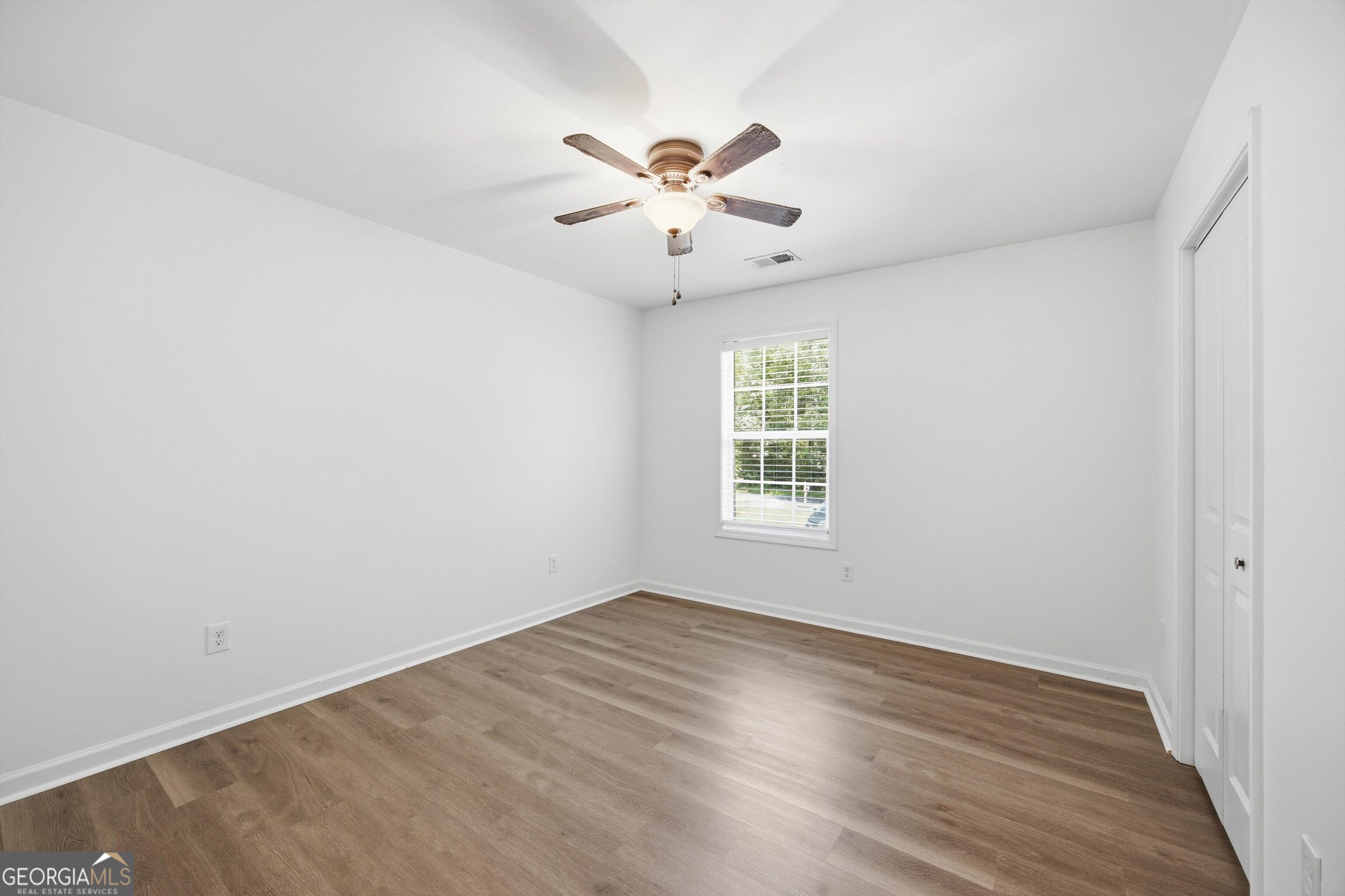 117 S Forest Road Property Photo 28