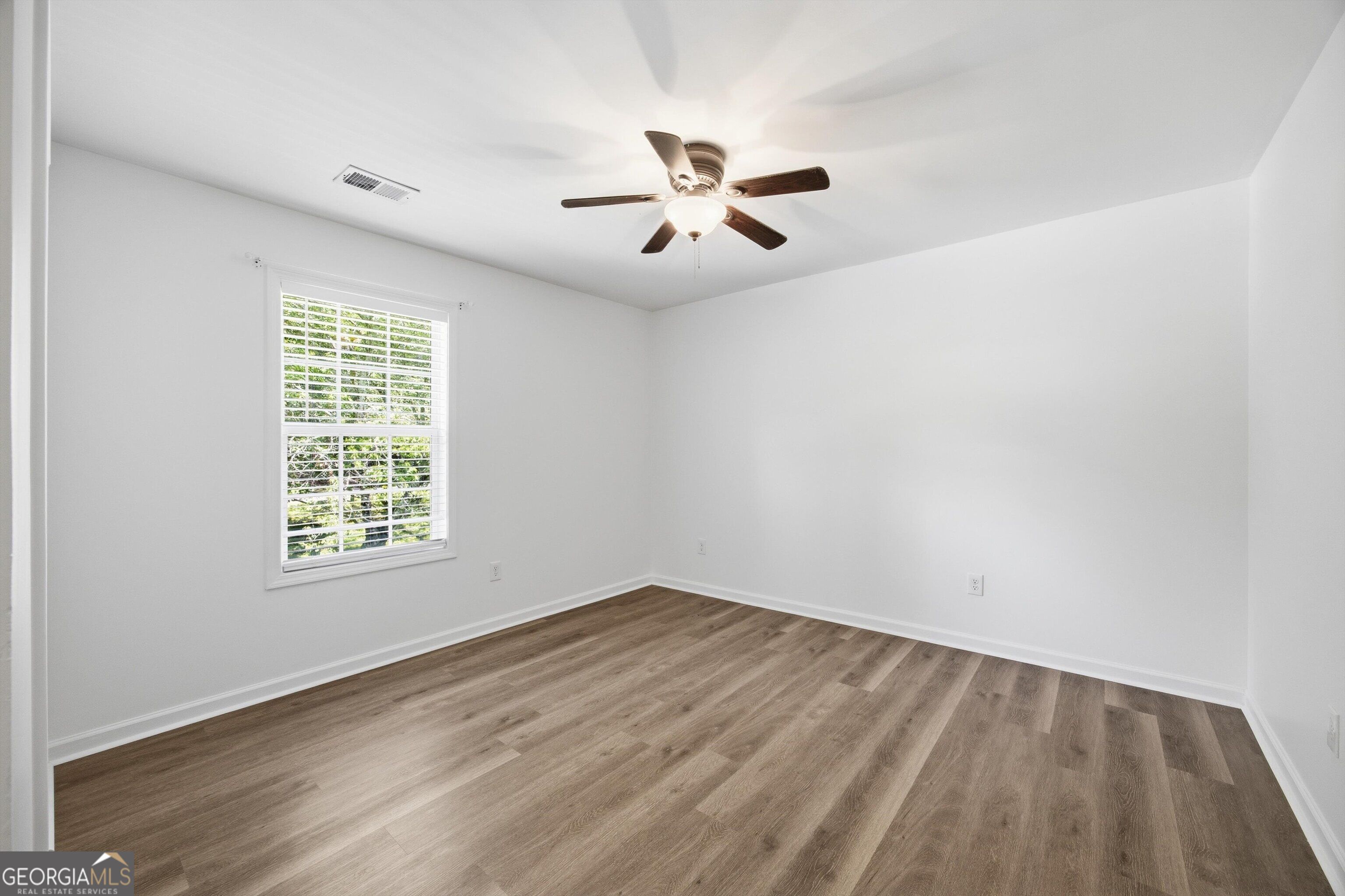 117 S Forest Road Property Photo 30