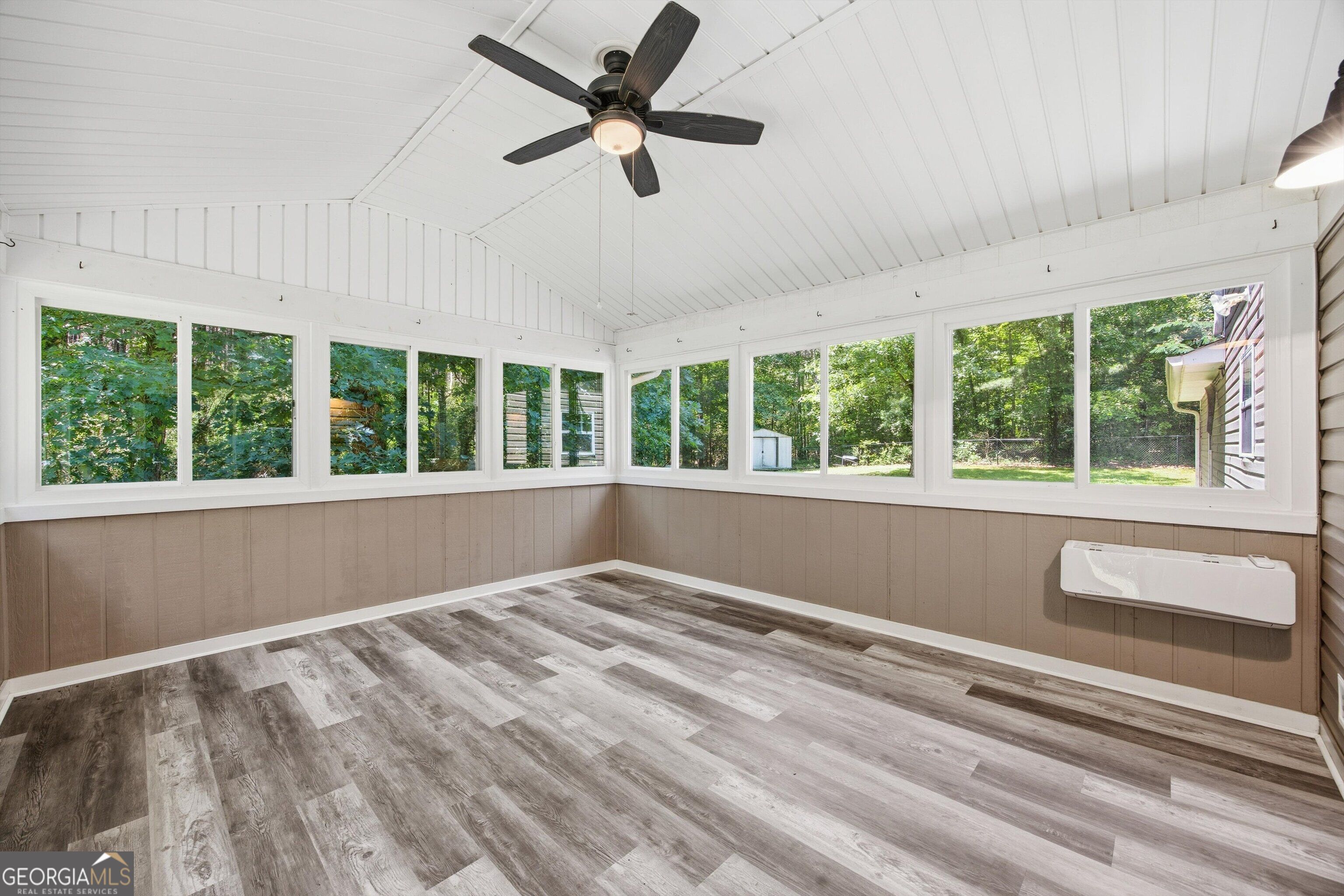 117 S Forest Road Property Photo 34