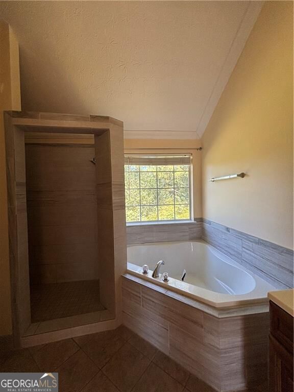 2737 Kristen Court Property Photo 12