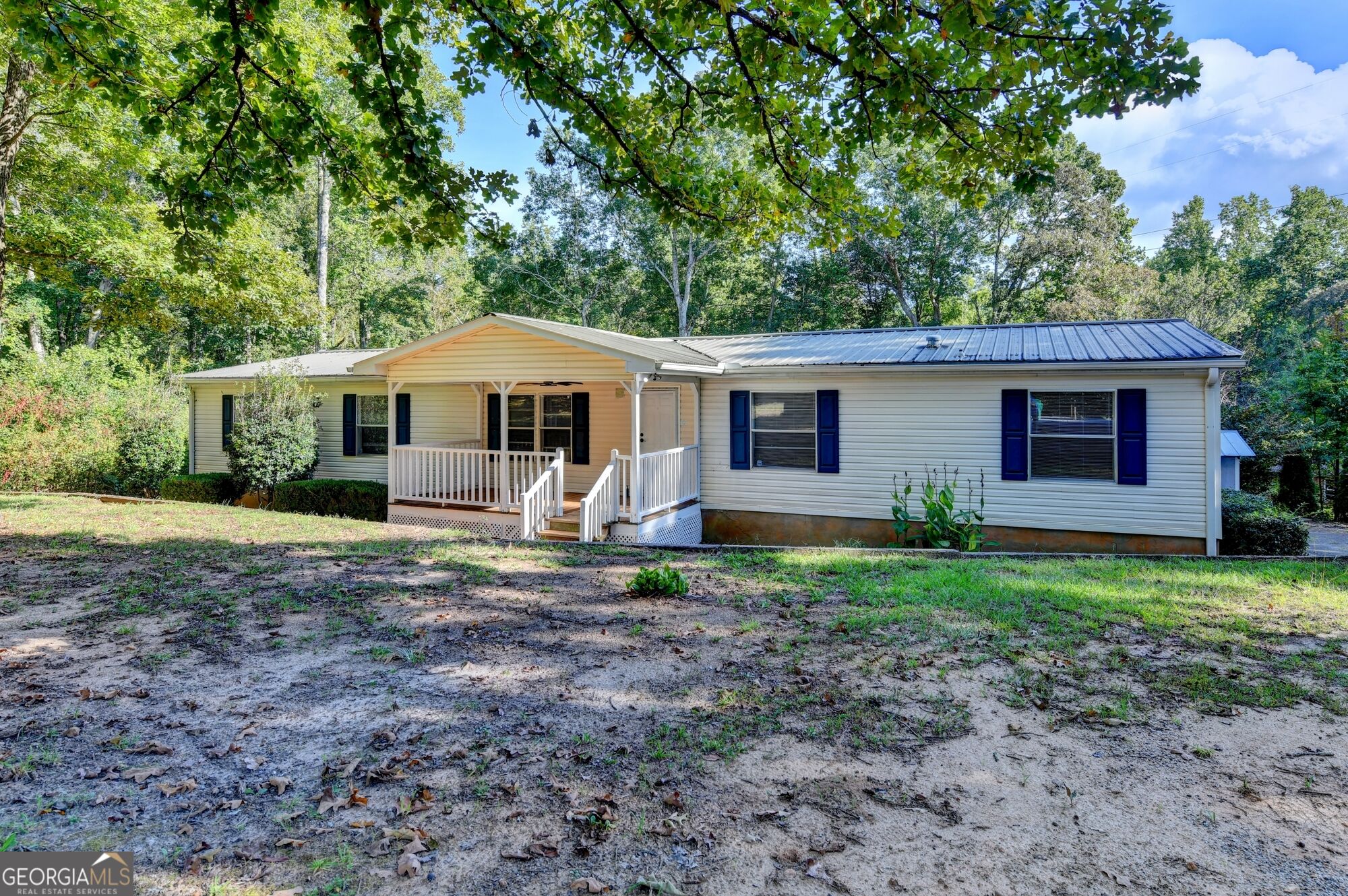 5500 Hemlock Court Property Photo 1