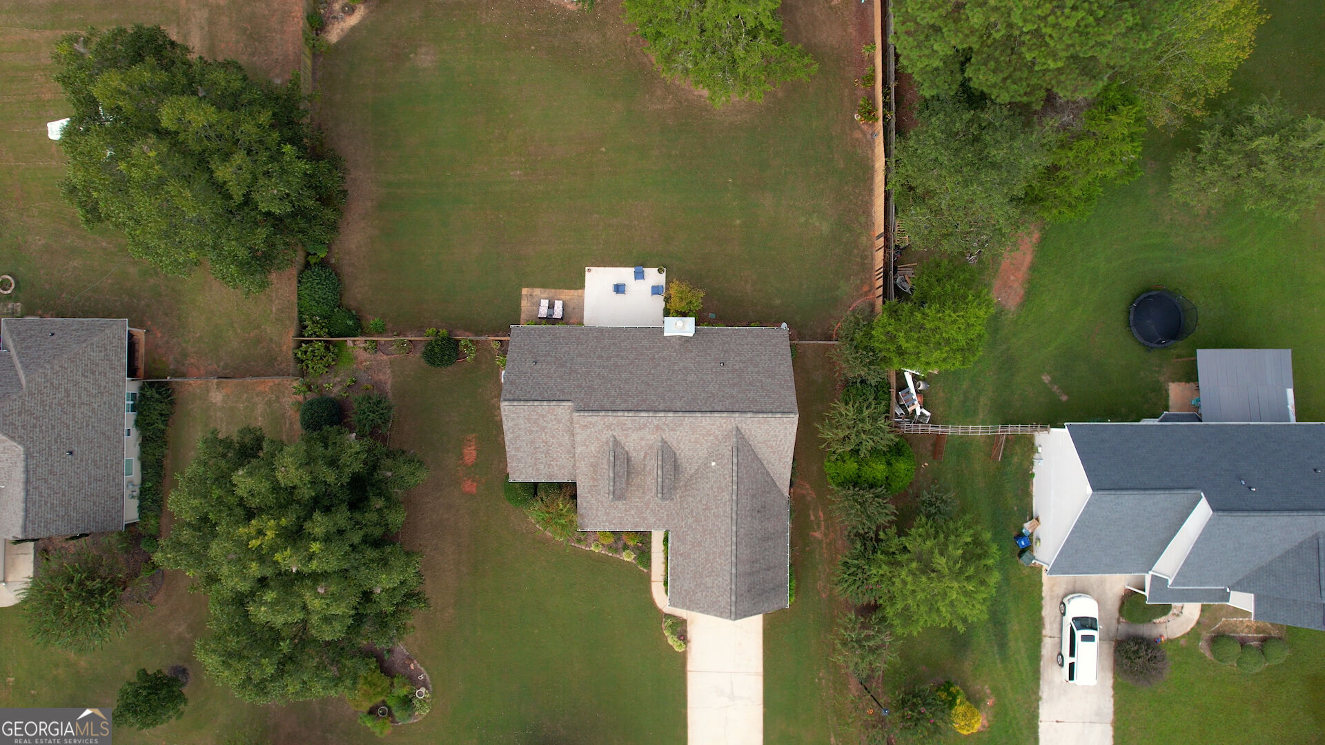 1038 Orchard Circle Property Photo 6