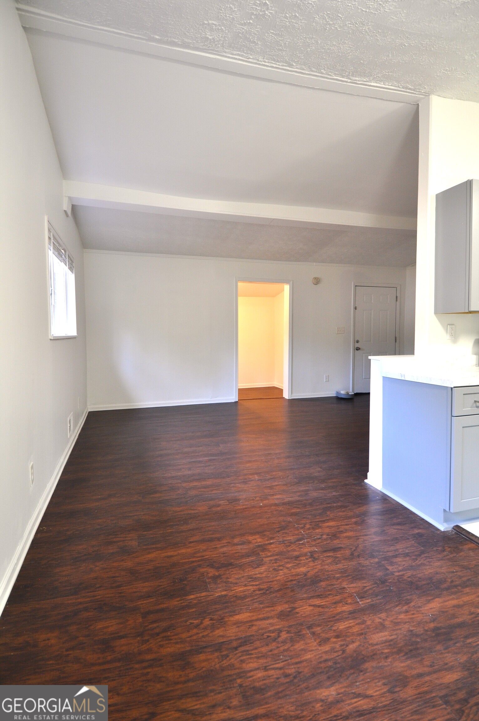 2351 Pinewood Drive Property Photo 6
